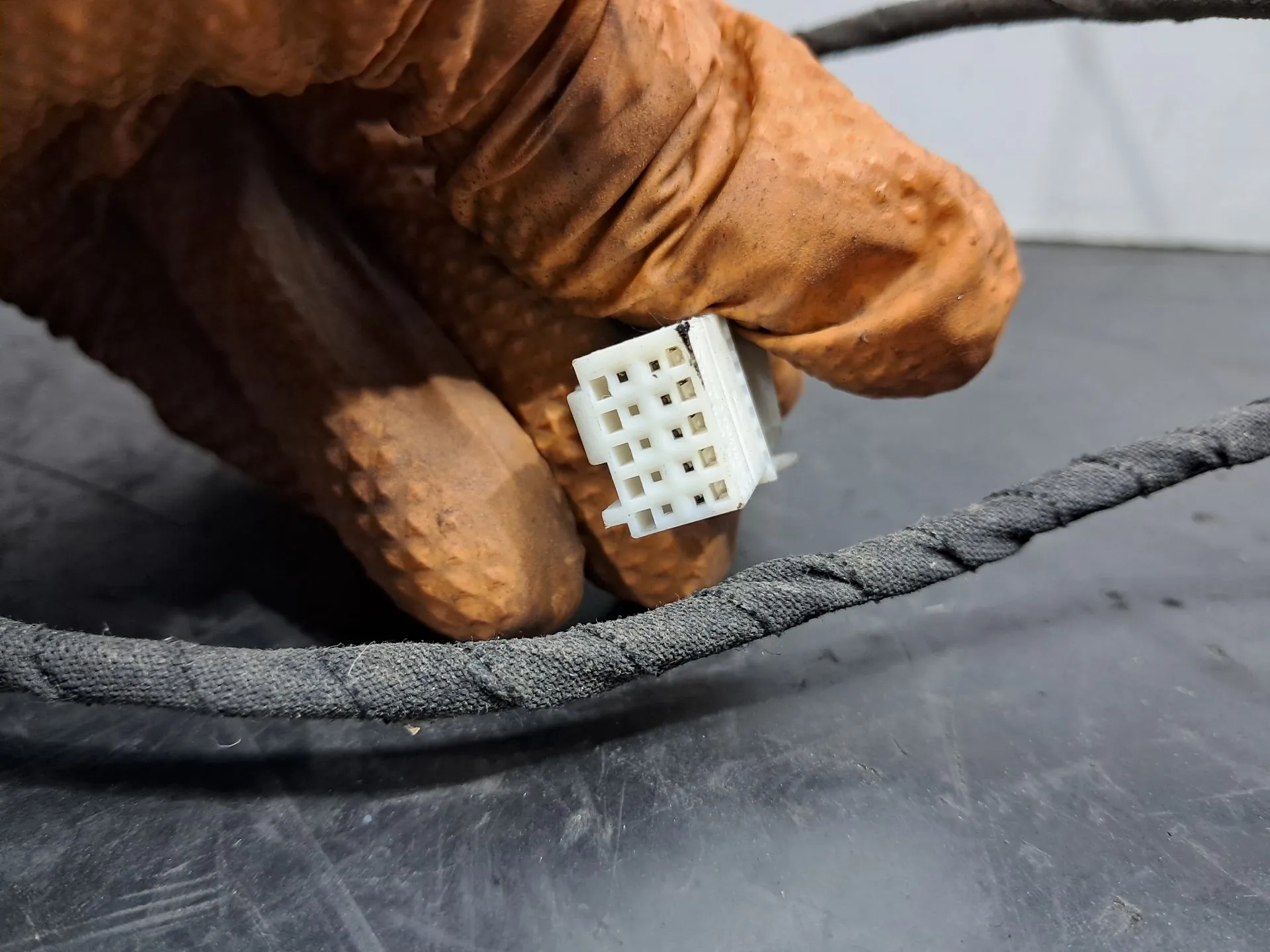 Installazione paraurti posteriore MERCEDES-BENZ Classe E Cabriolet (A207) Imagem-1