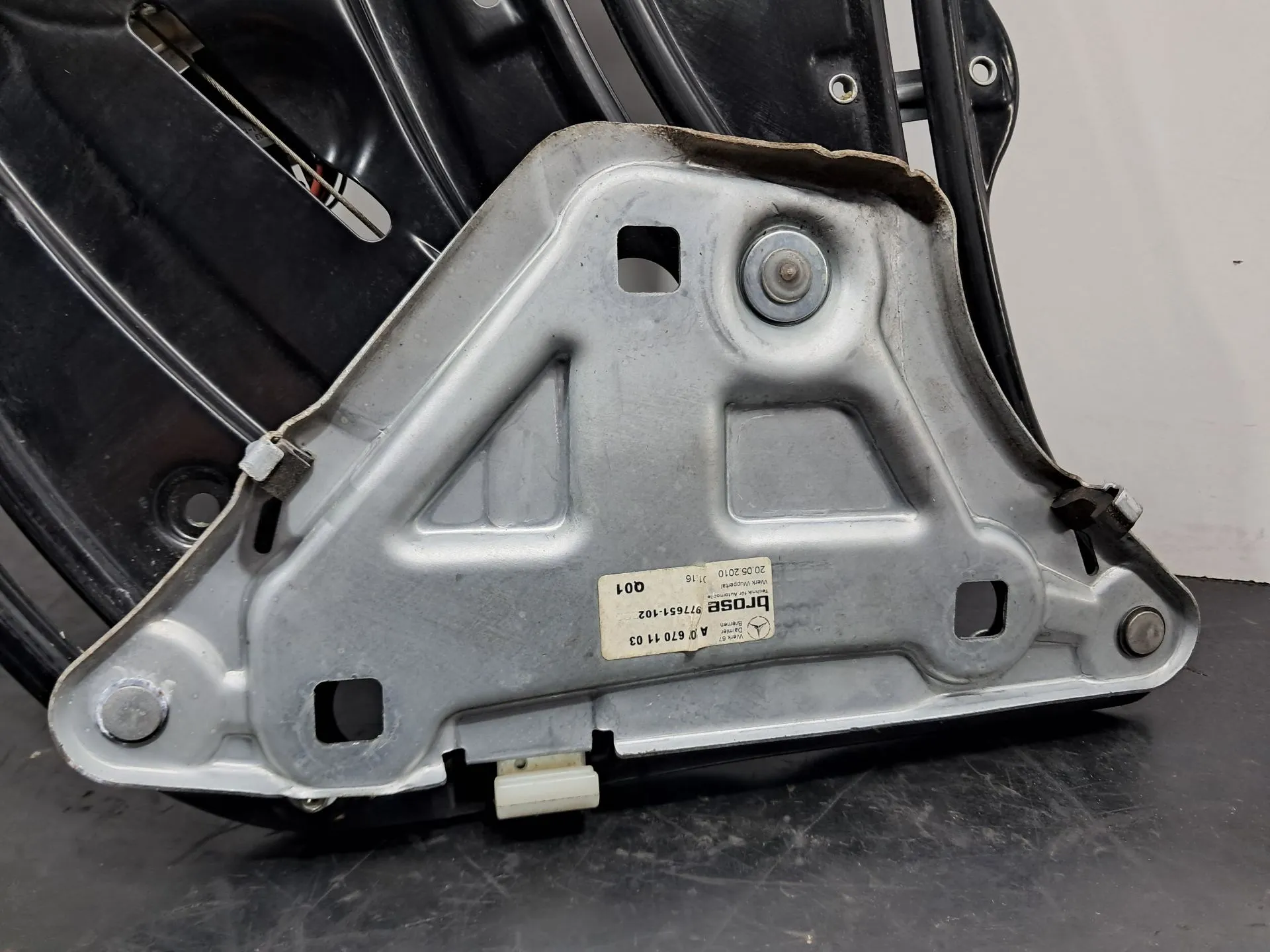 Lève-vitre arrière gauche MERCEDES-BENZ Classe E Cabriolet (A207) Imagem-7