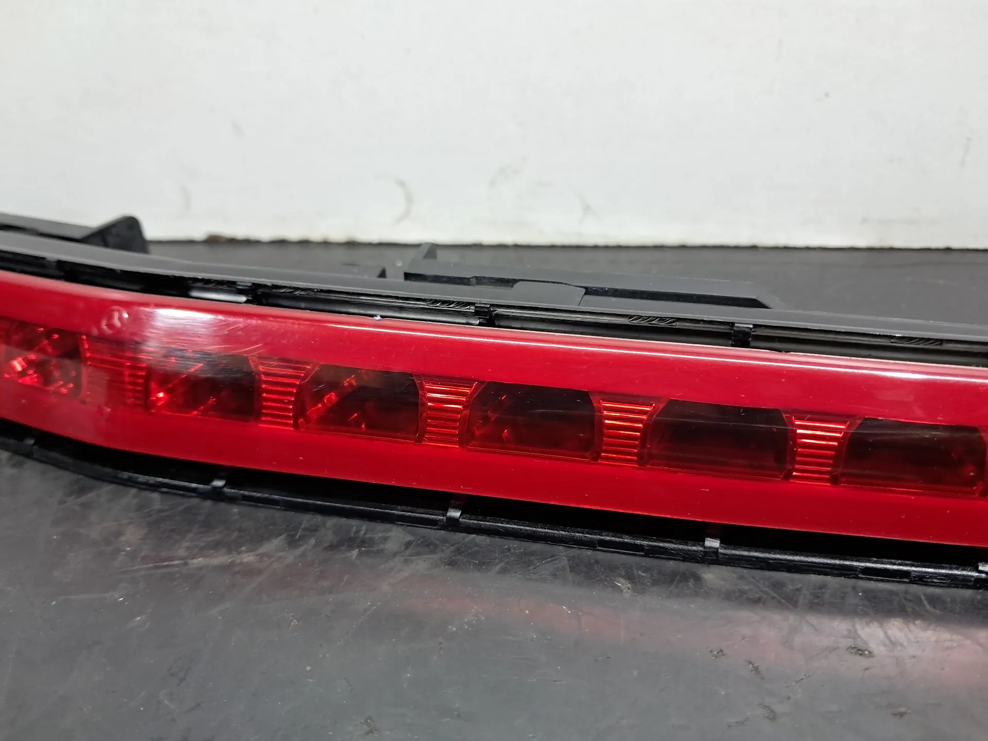 Luce stop aggiuntiva / terzo stop MERCEDES-BENZ Classe E Cabriolet (A207) Imagem-2