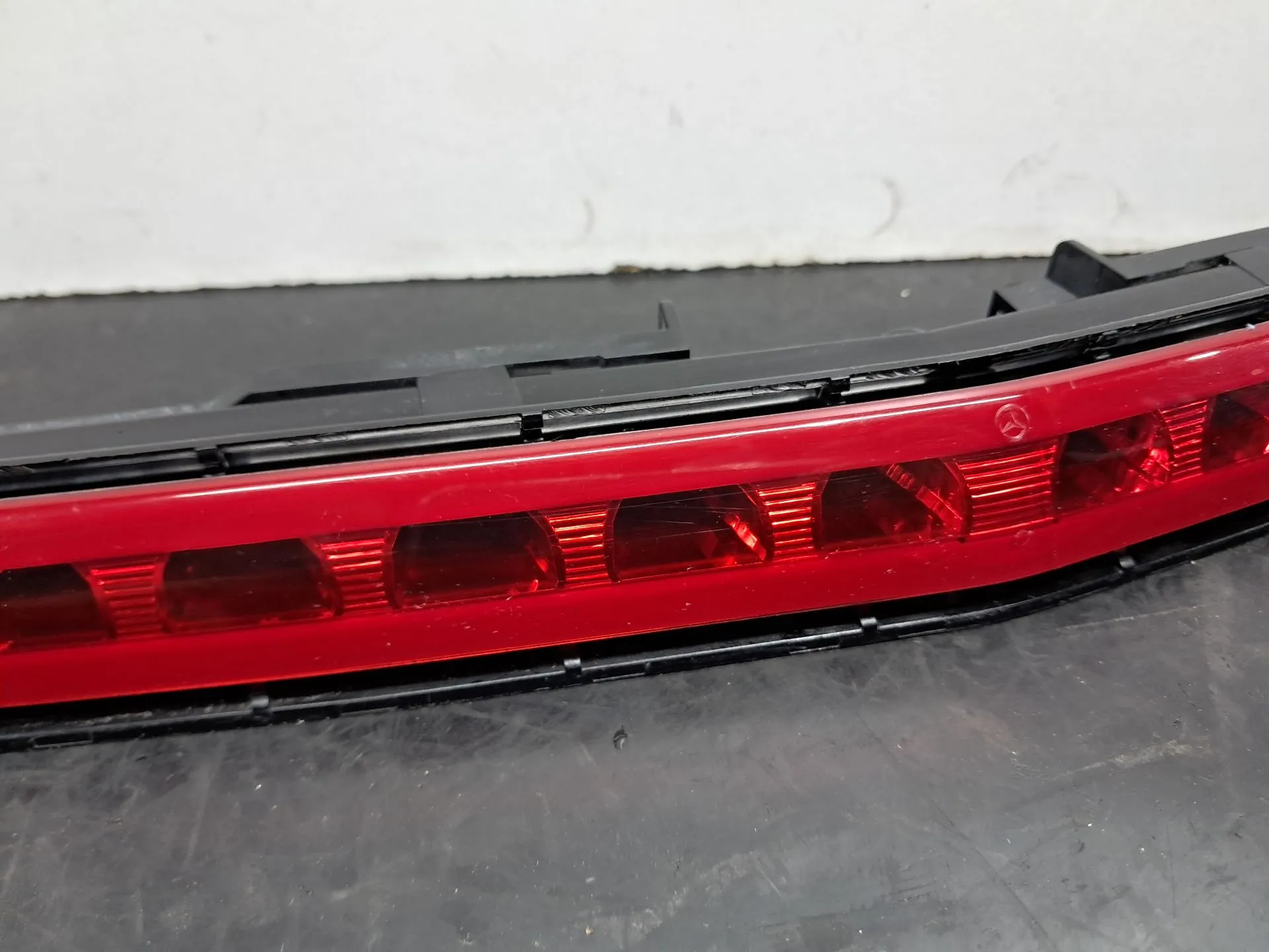 Luce stop aggiuntiva / terzo stop MERCEDES-BENZ Classe E Cabriolet (A207) Imagem-3