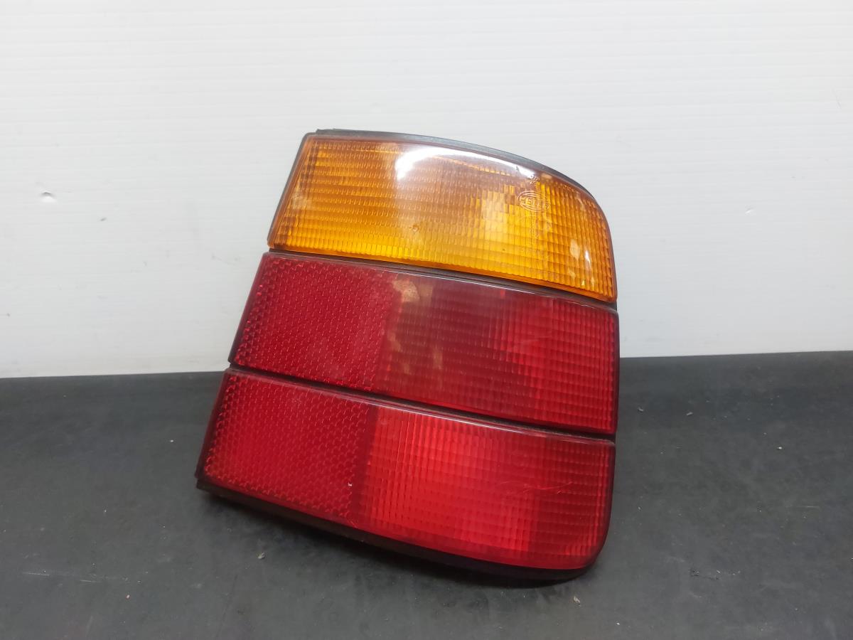 Feu arrière Droite BMW 5 (E34) Imagem-1