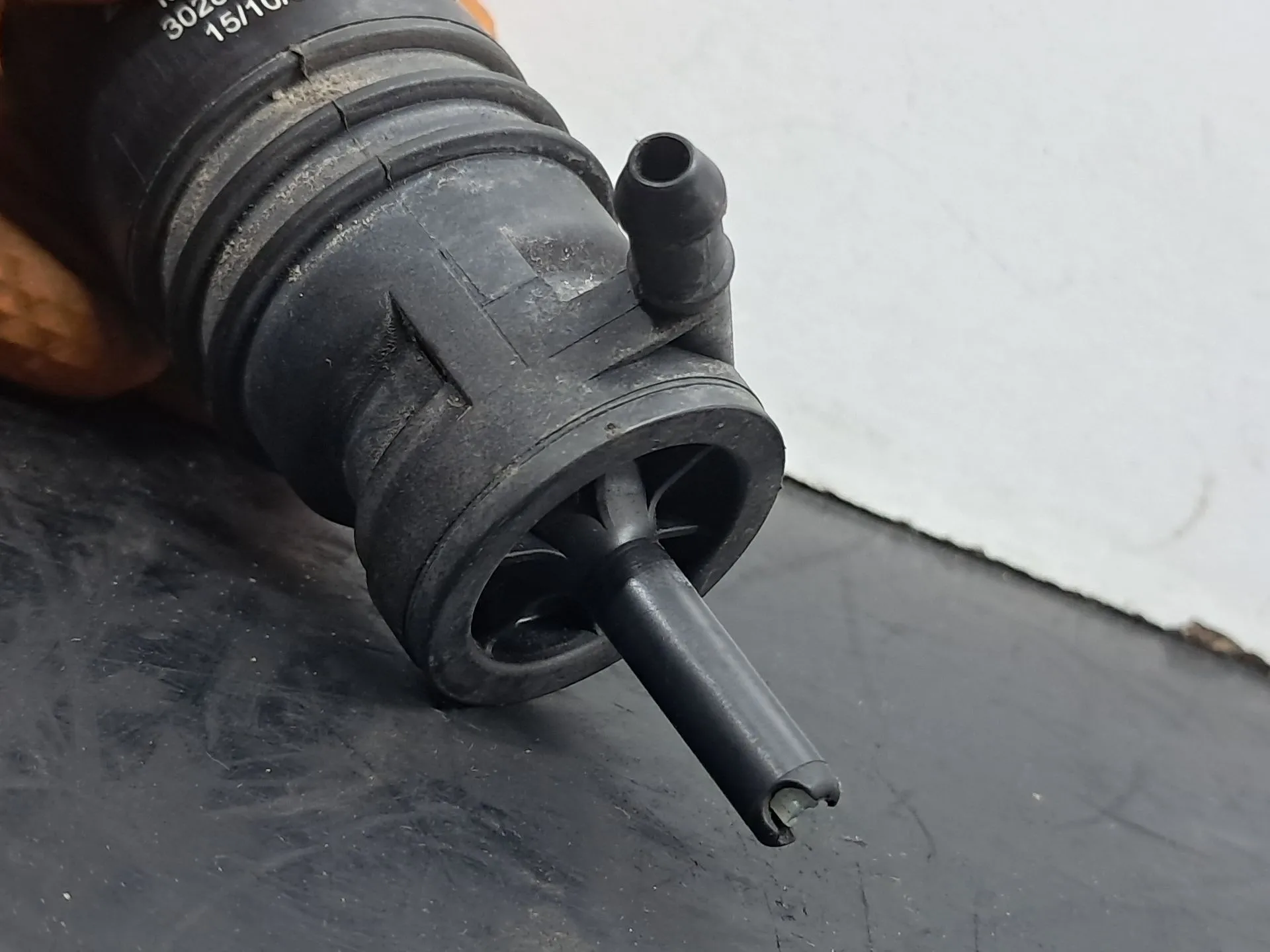 Pompa per lavavetri  MERCEDES-BENZ Classe E Cabriolet (A207) Imagem-3