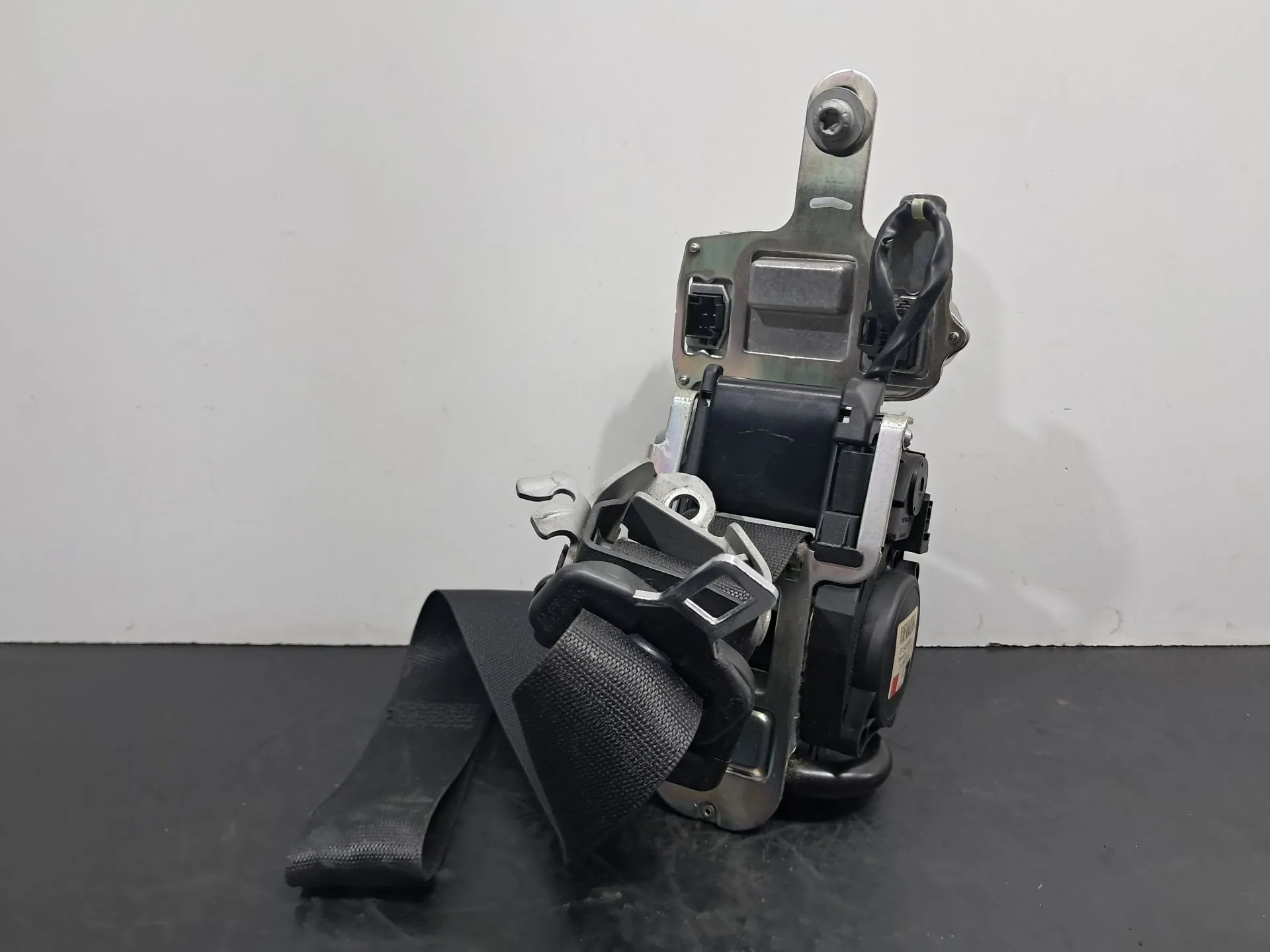 Cinturón delantero izquierdo MERCEDES-BENZ Classe E Cabriolet (A207) Imagem-3