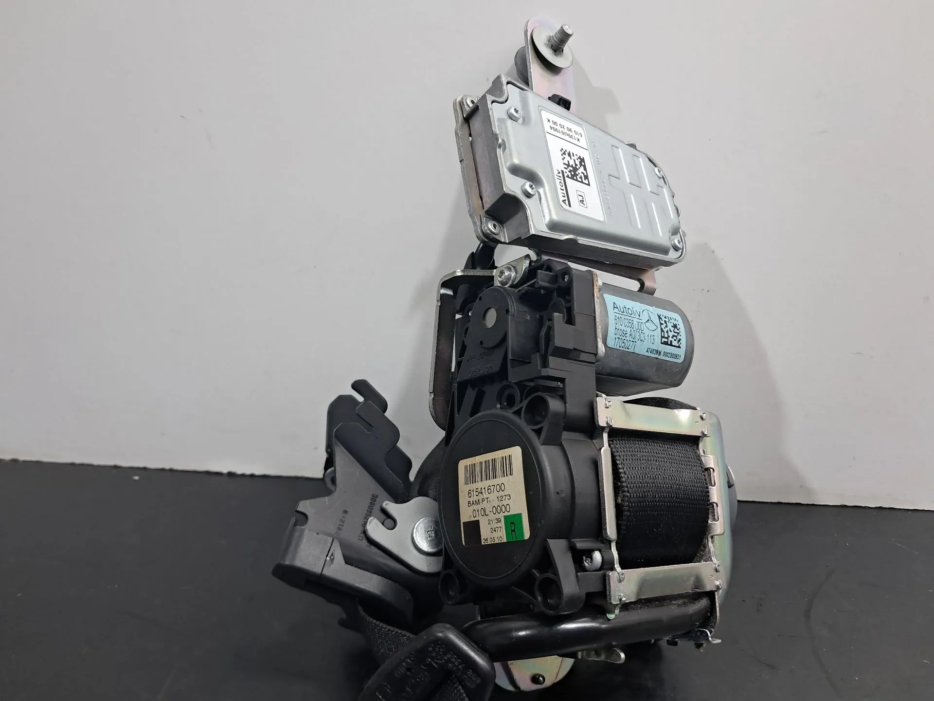 Cintura anteriore destra MERCEDES-BENZ Classe E Cabriolet (A207) Imagem-1