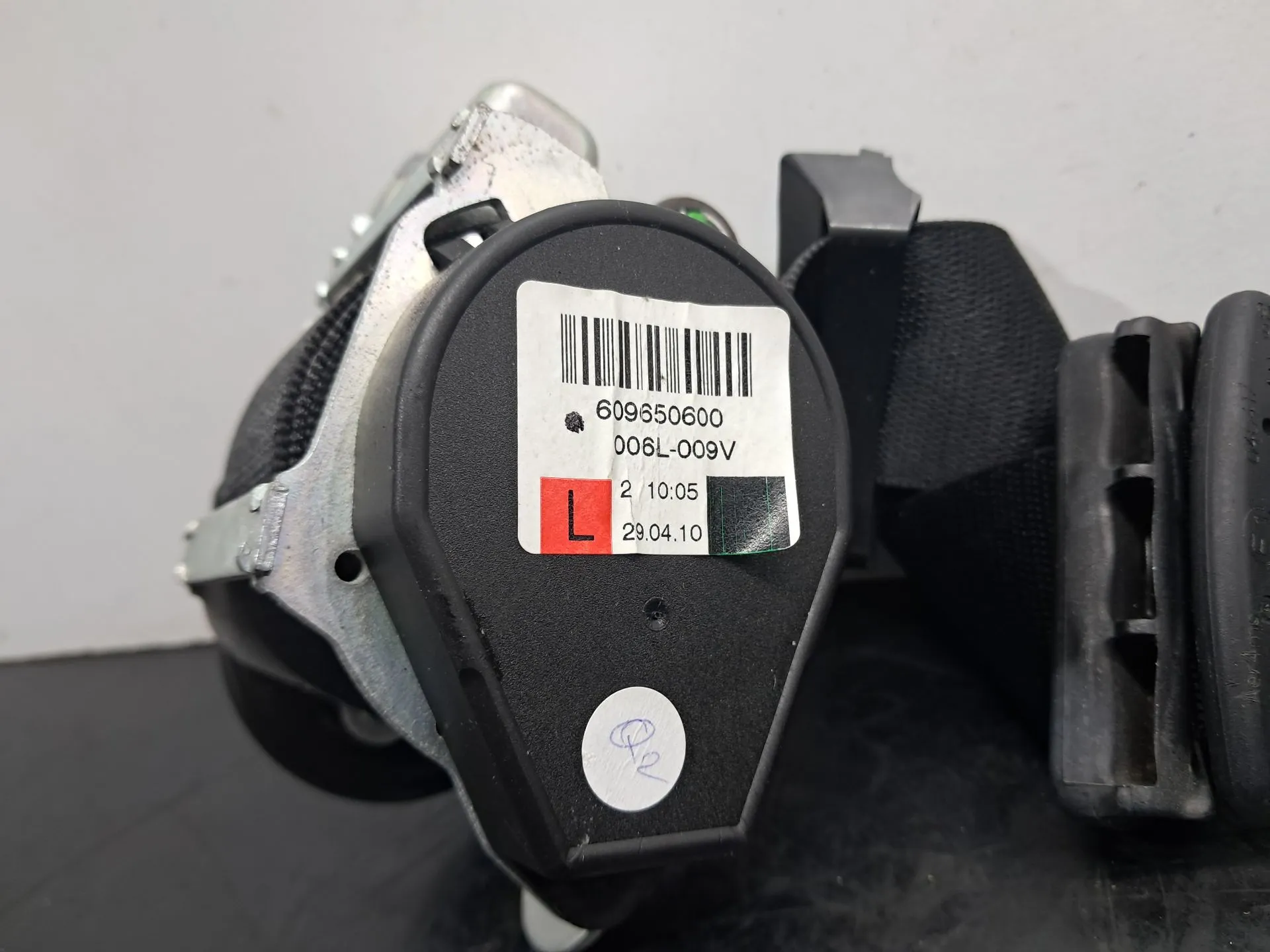 Left rear seatbelt MERCEDES-BENZ Classe E Cabriolet (A207) Imagem-2