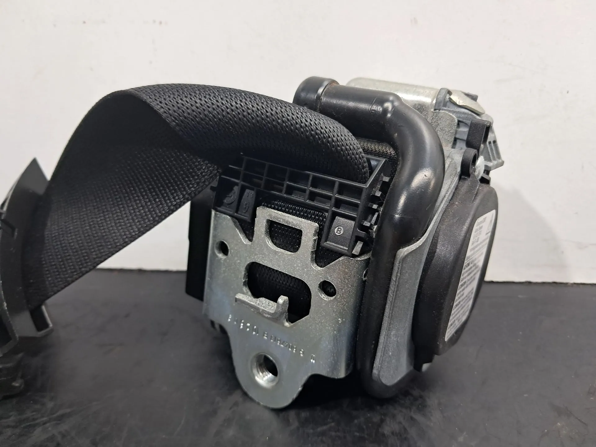 Right rear seatbelt MERCEDES-BENZ Classe E Cabriolet (A207) Imagem-5