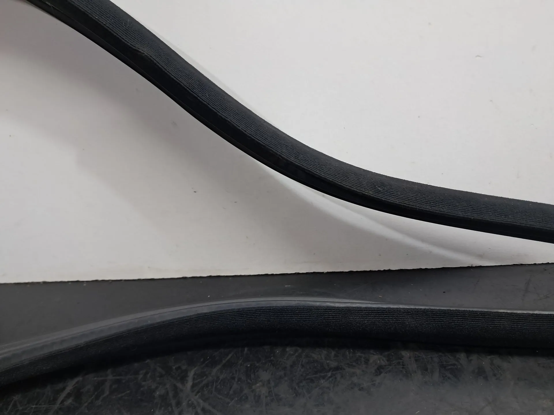 Gomma generica MERCEDES-BENZ Classe E Cabriolet (A207) Imagem-4