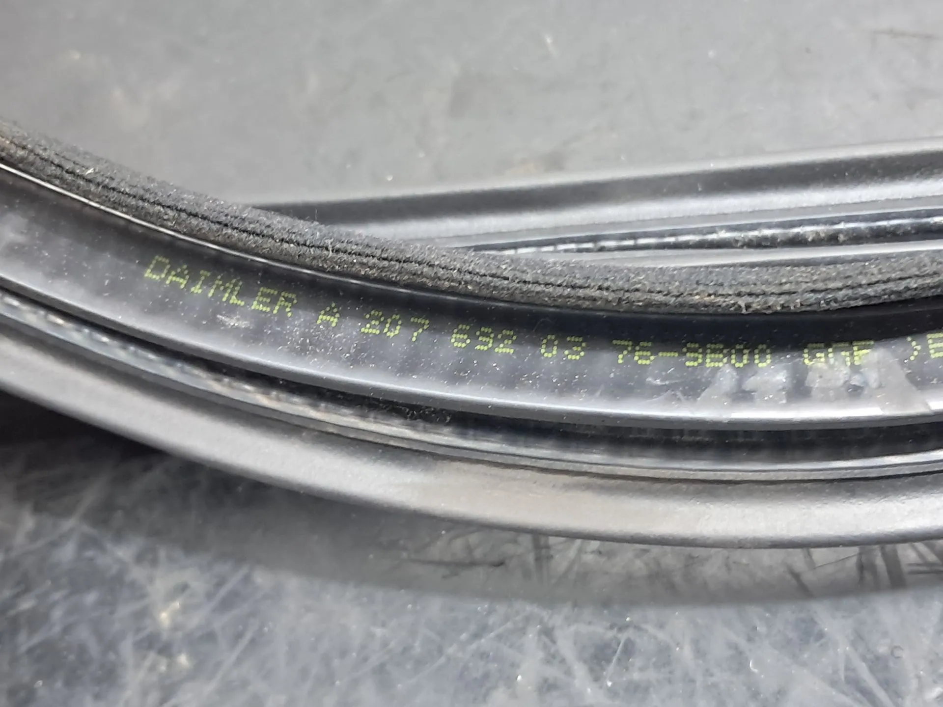 Gomma generica MERCEDES-BENZ Classe E Cabriolet (A207) Imagem-10