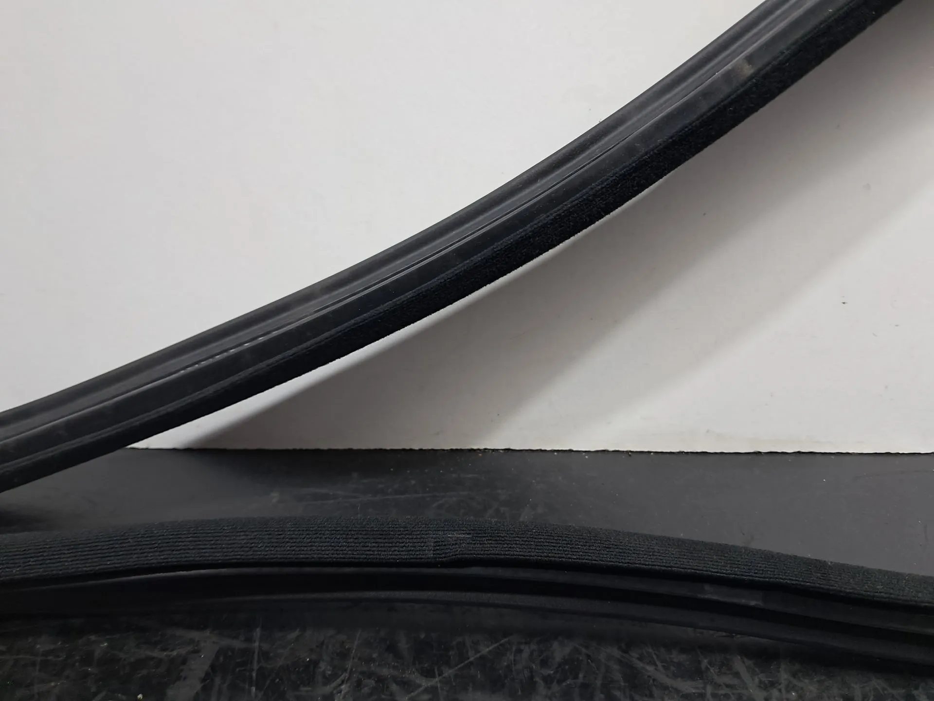 Generic rubber MERCEDES-BENZ Classe E Cabriolet (A207) Imagem-3