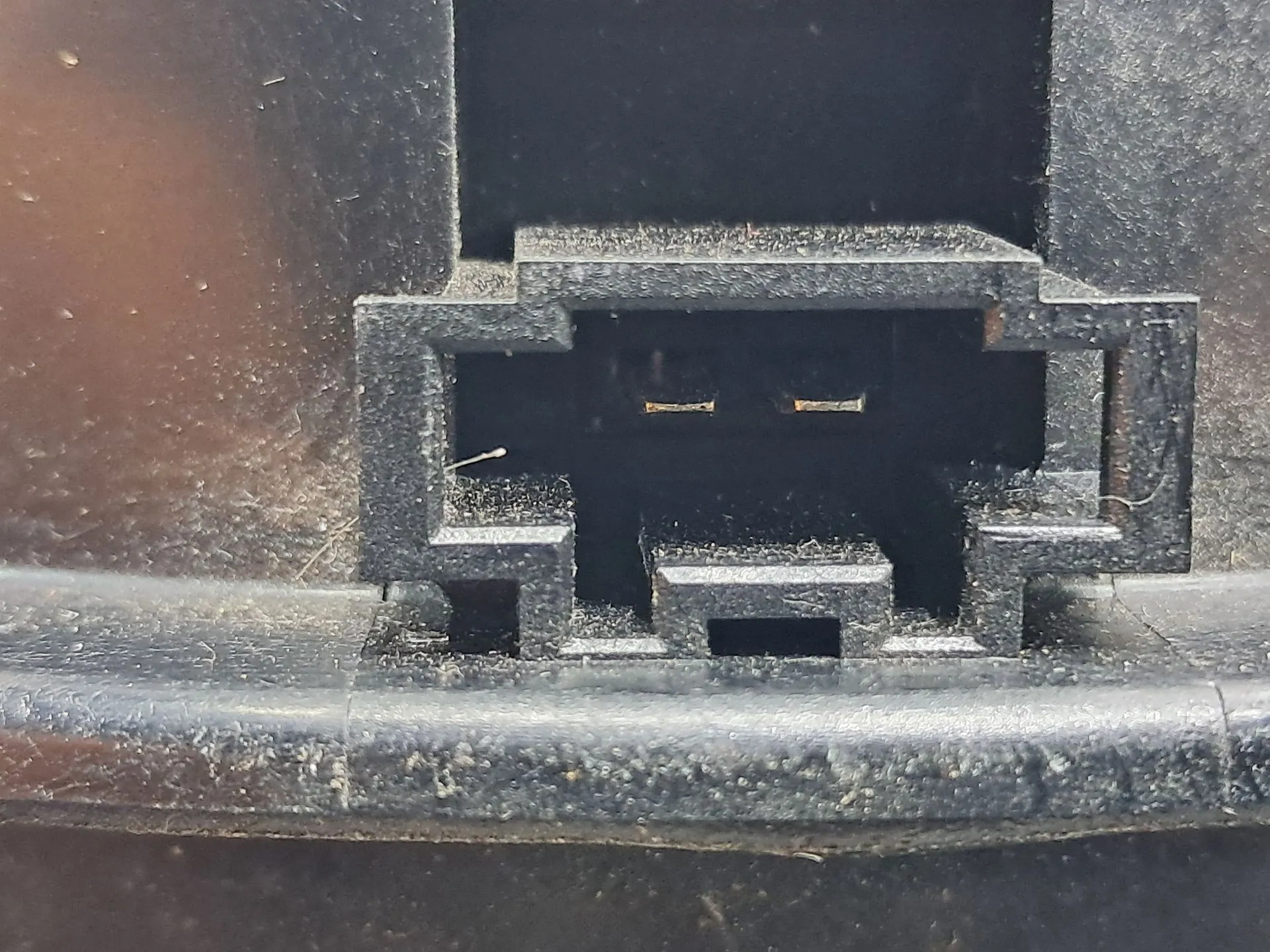 Columna de sonido MERCEDES-BENZ Classe E Cabriolet (A207) Imagem-3