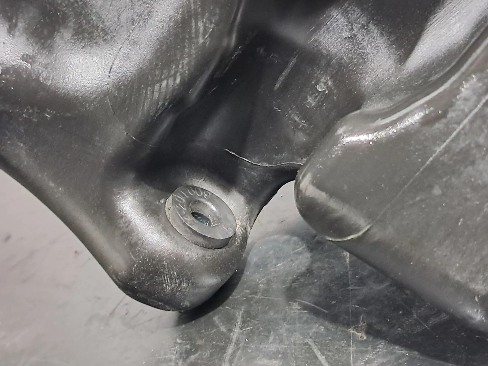 Depósito de agua limpiaparabrisas MERCEDES-BENZ Classe E Cabriolet (A207) Imagem-6