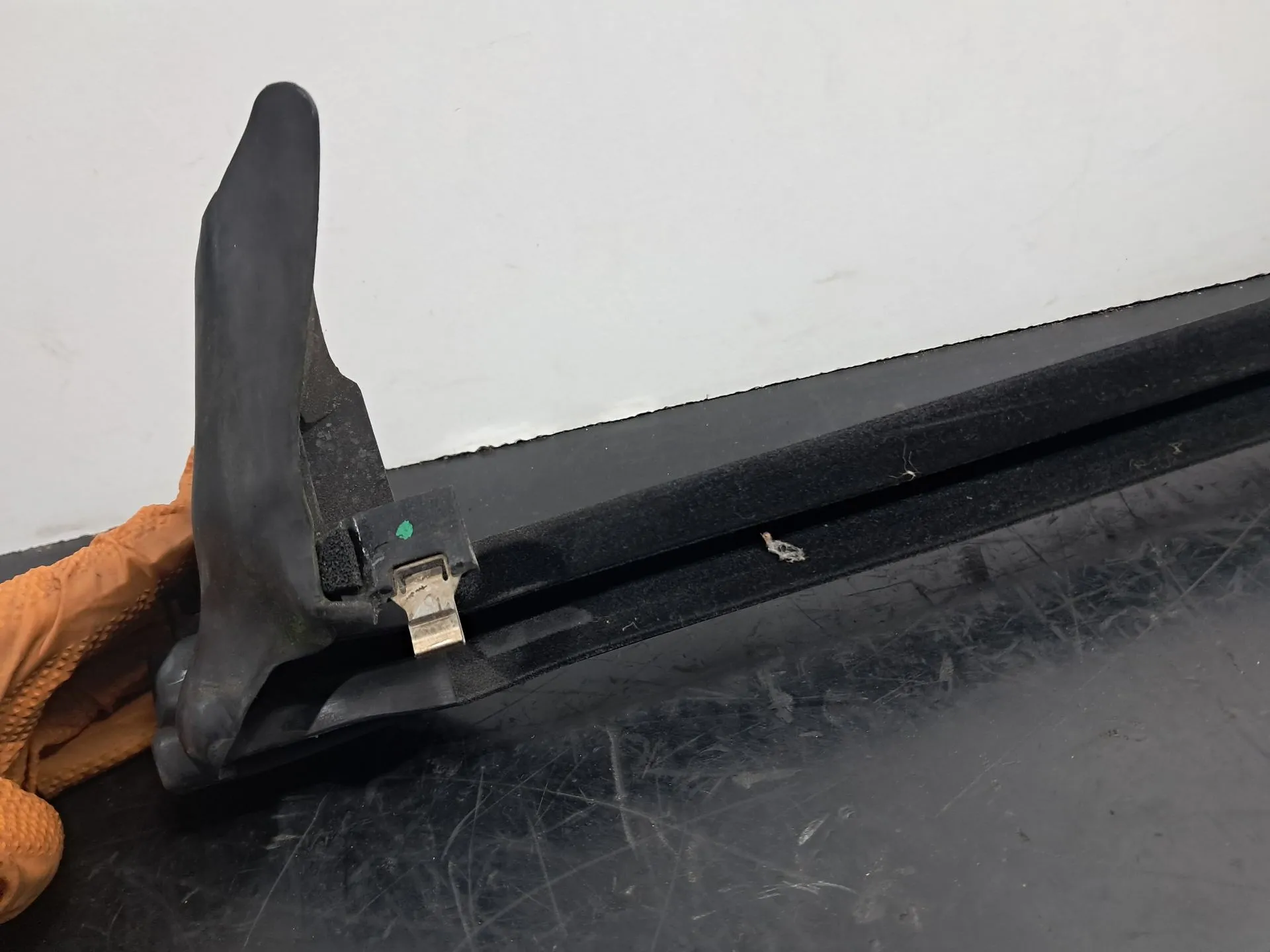 Raspador Vidrio de Puerta Trasera Izquierda MERCEDES-BENZ Classe E Cabriolet (A207) Imagem-7