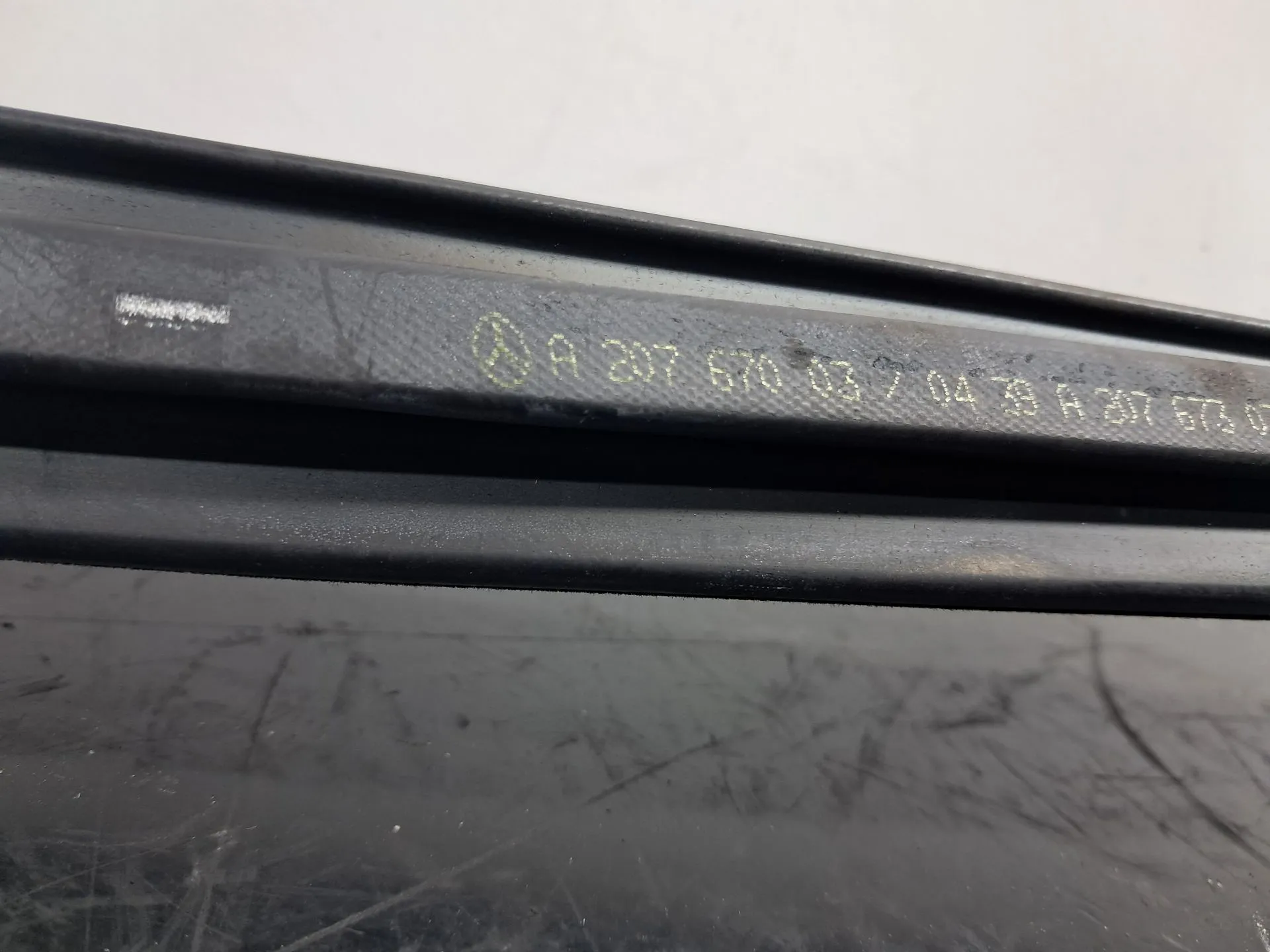 Right rear window scraper MERCEDES-BENZ Classe E Cabriolet (A207) Imagem-11