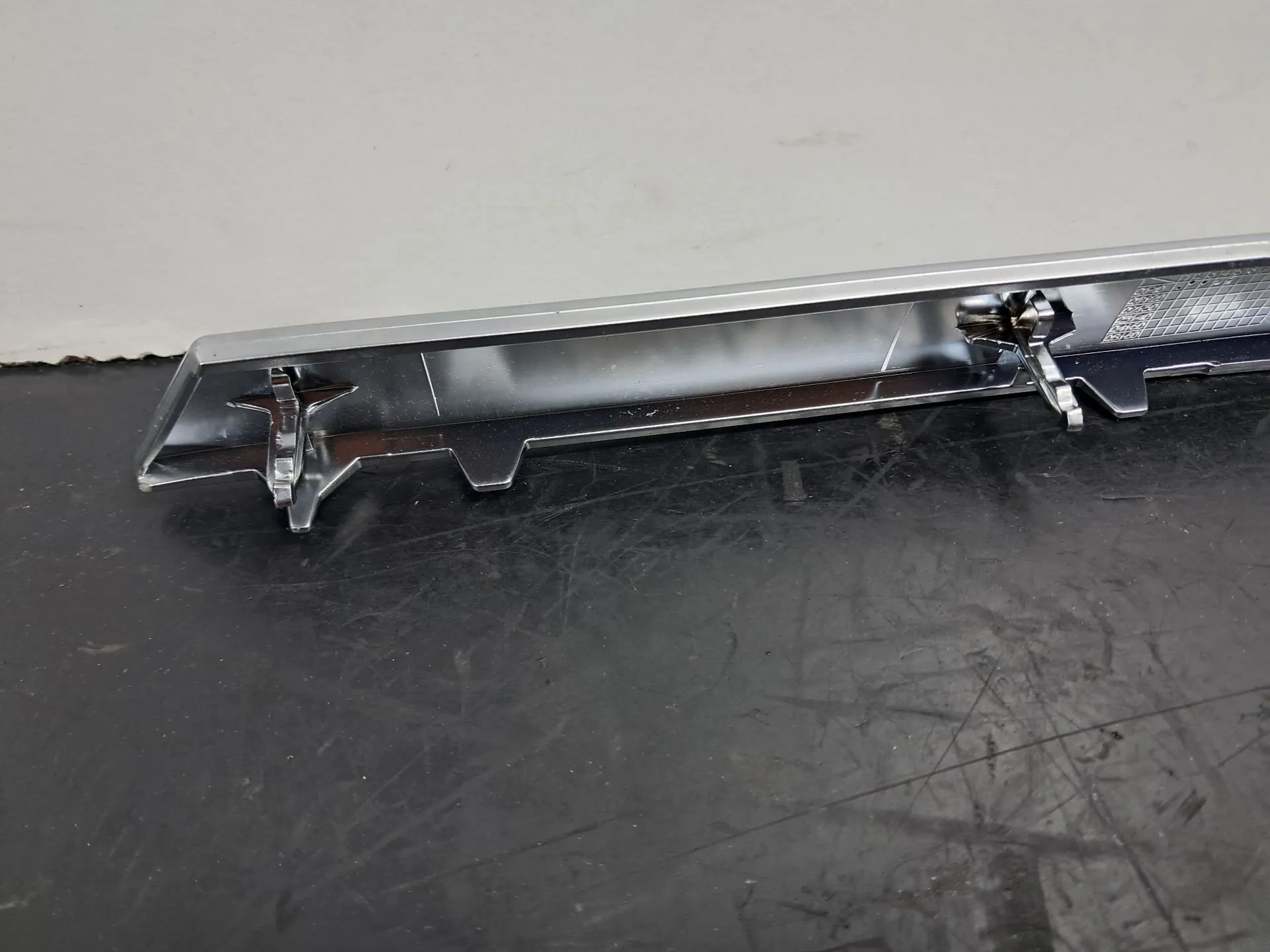 Modanatura porta anteriore destra MERCEDES-BENZ Classe E Cabriolet (A207) Imagem-8