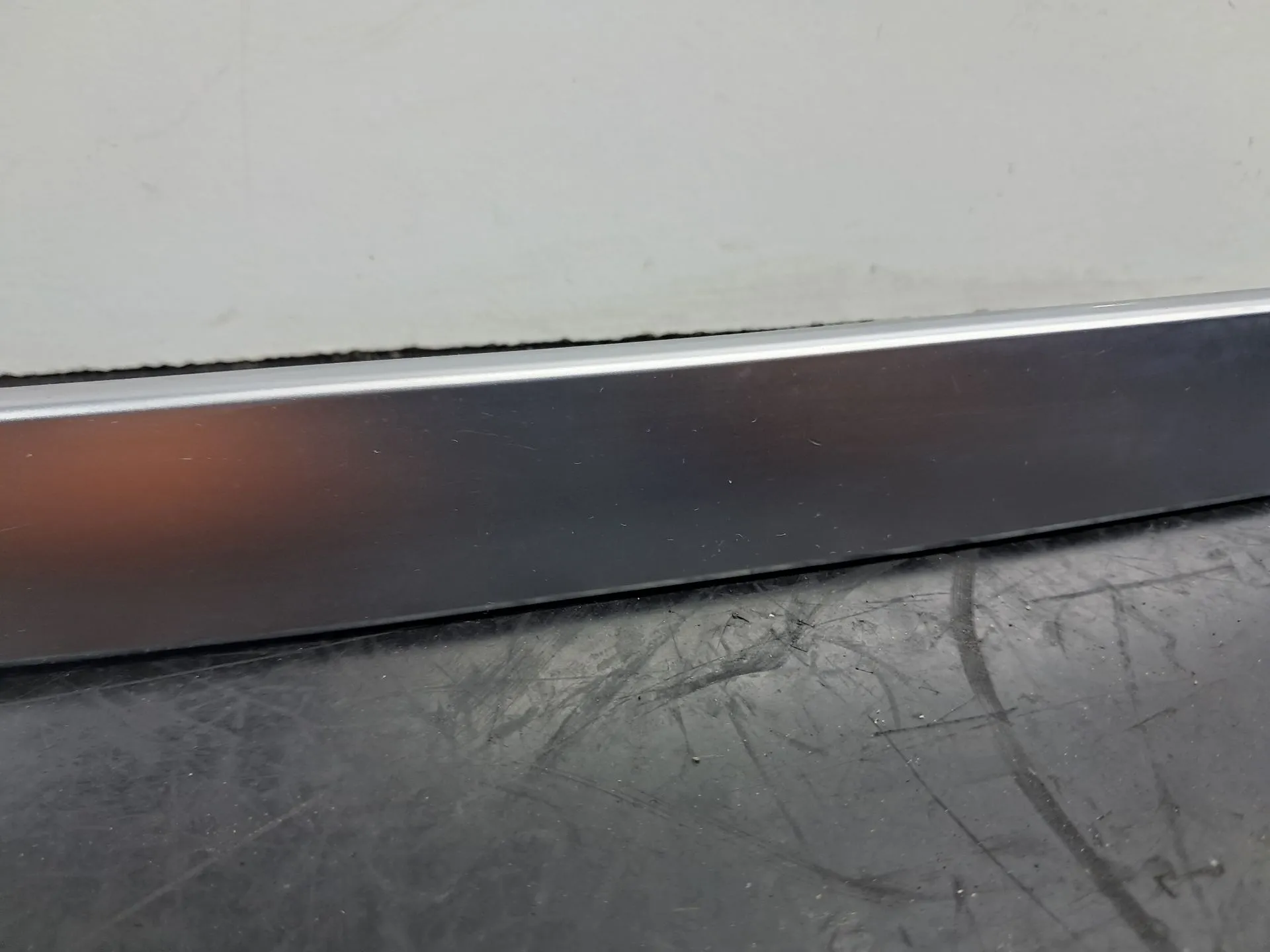 Modanatura porta anteriore destra MERCEDES-BENZ Classe E Cabriolet (A207) Imagem-2