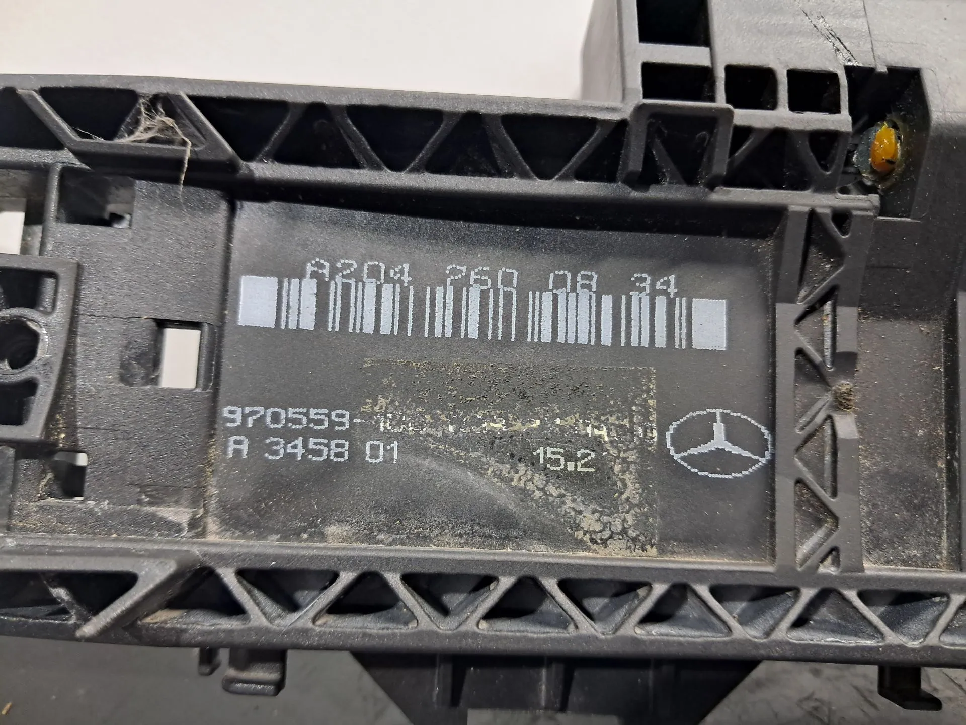 Soporte Manija puerta Delantera Derecha MERCEDES-BENZ Classe E Cabriolet (A207) Imagem-1