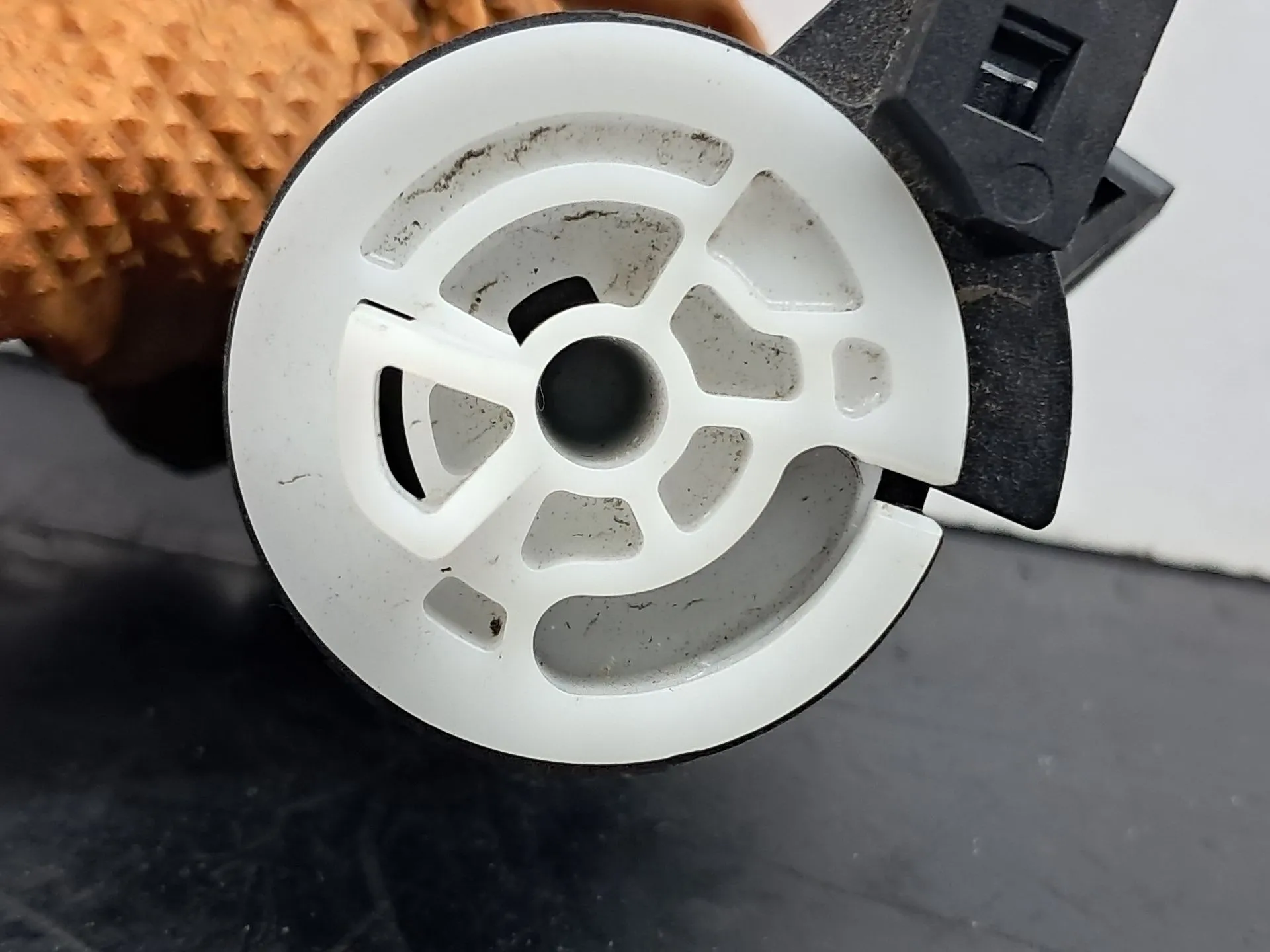 Bombín puerta / tapa maletero MERCEDES-BENZ Classe E Cabriolet (A207) Imagem-2