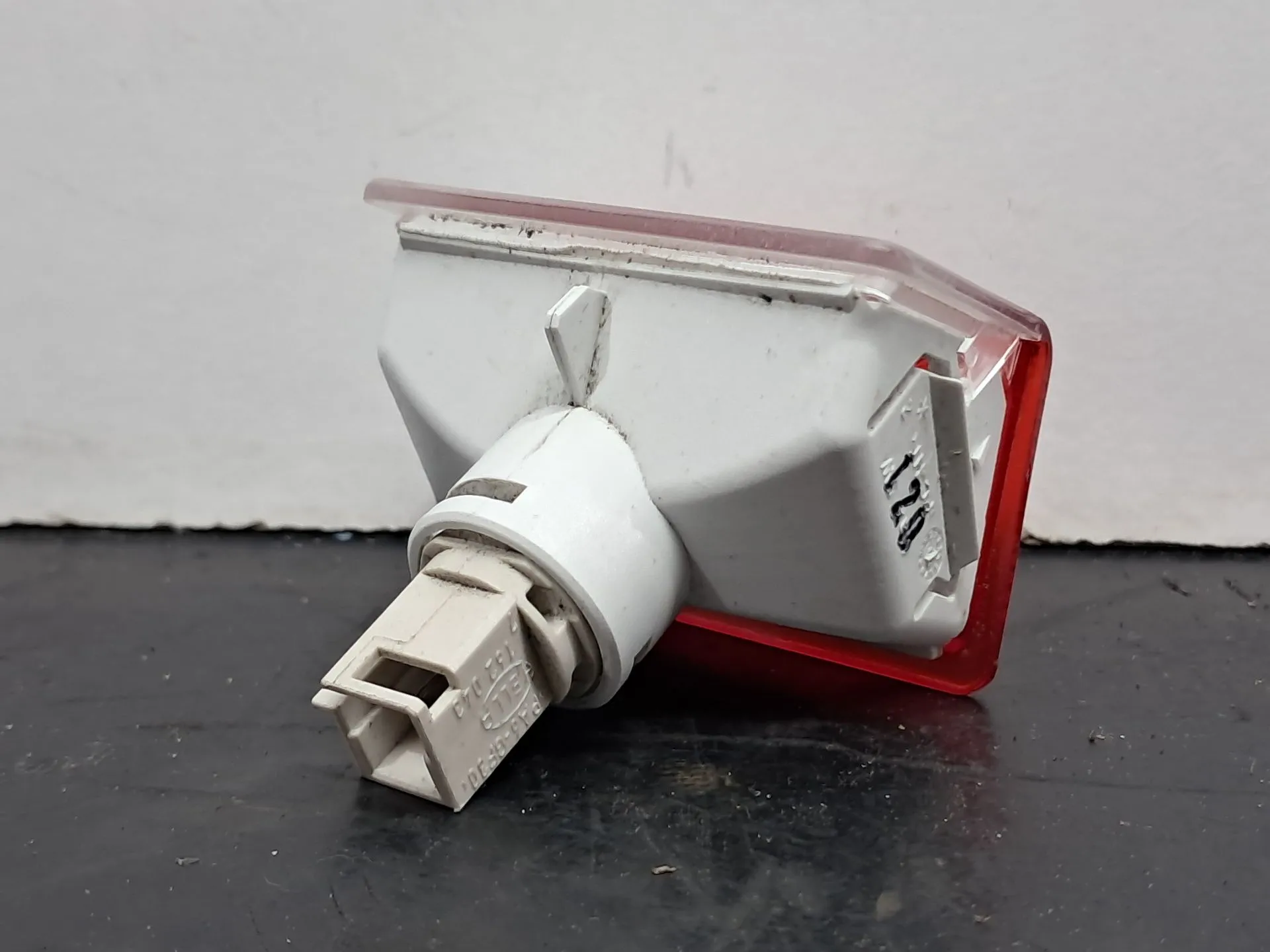 Luz interior MERCEDES-BENZ Classe E Cabriolet (A207) Imagem-3