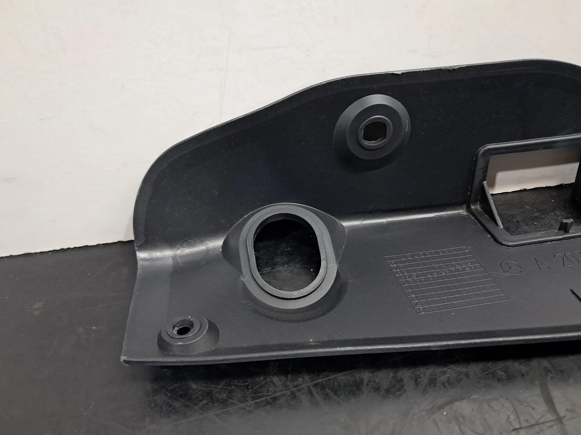 Moldura puerta / tapa del maletero MERCEDES-BENZ Classe E Cabriolet (A207) Imagem-11