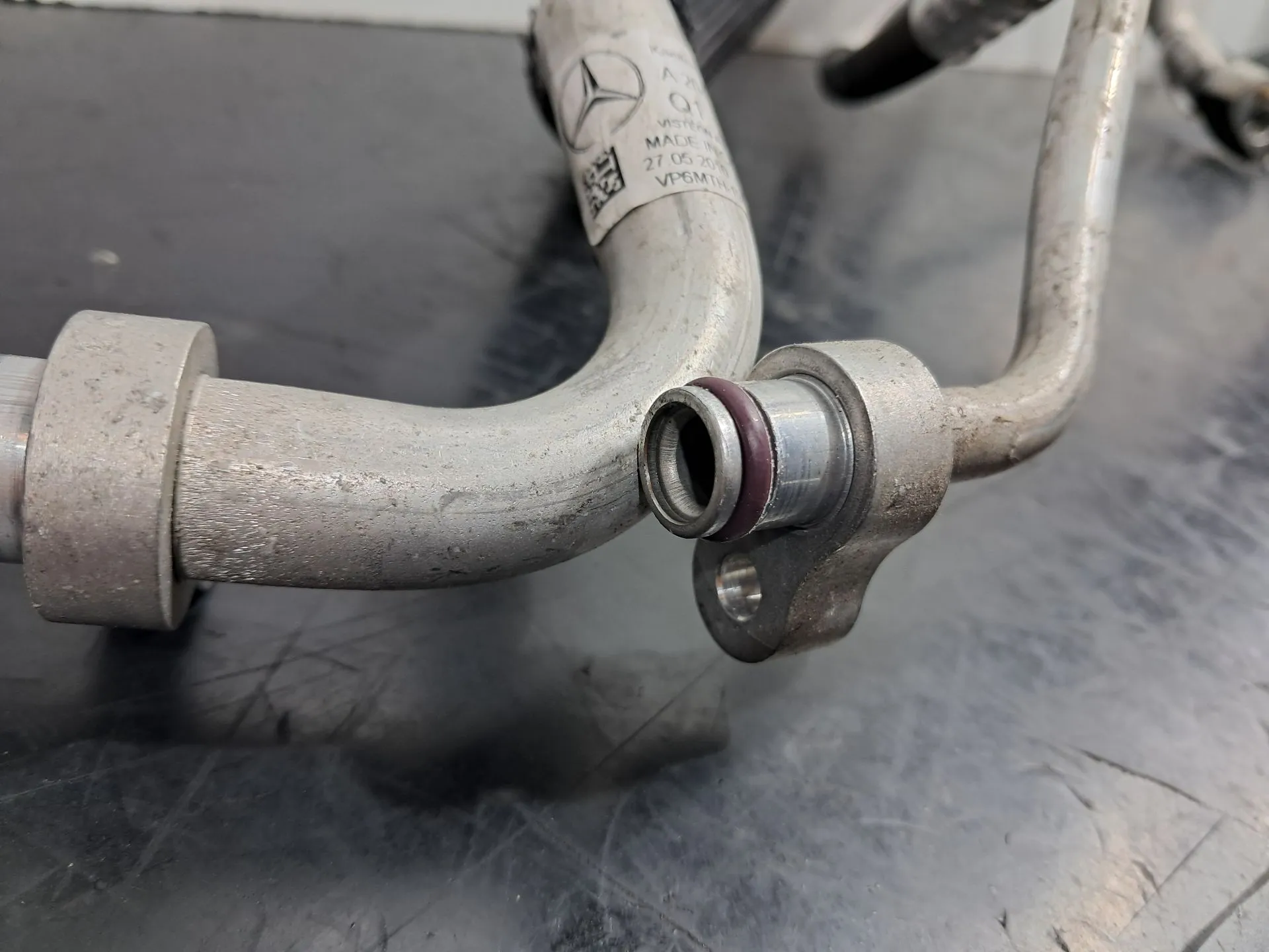 Tubo aire acondicionado MERCEDES-BENZ Classe E Cabriolet (A207) Imagem-2