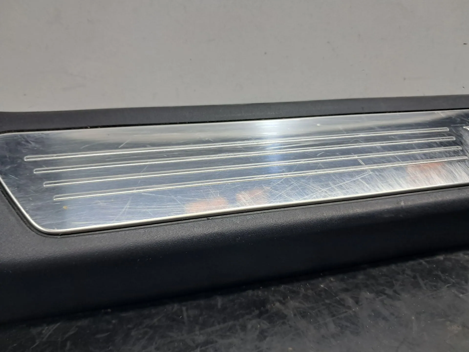 Left front door sill MERCEDES-BENZ Classe E Cabriolet (A207) Imagem-2