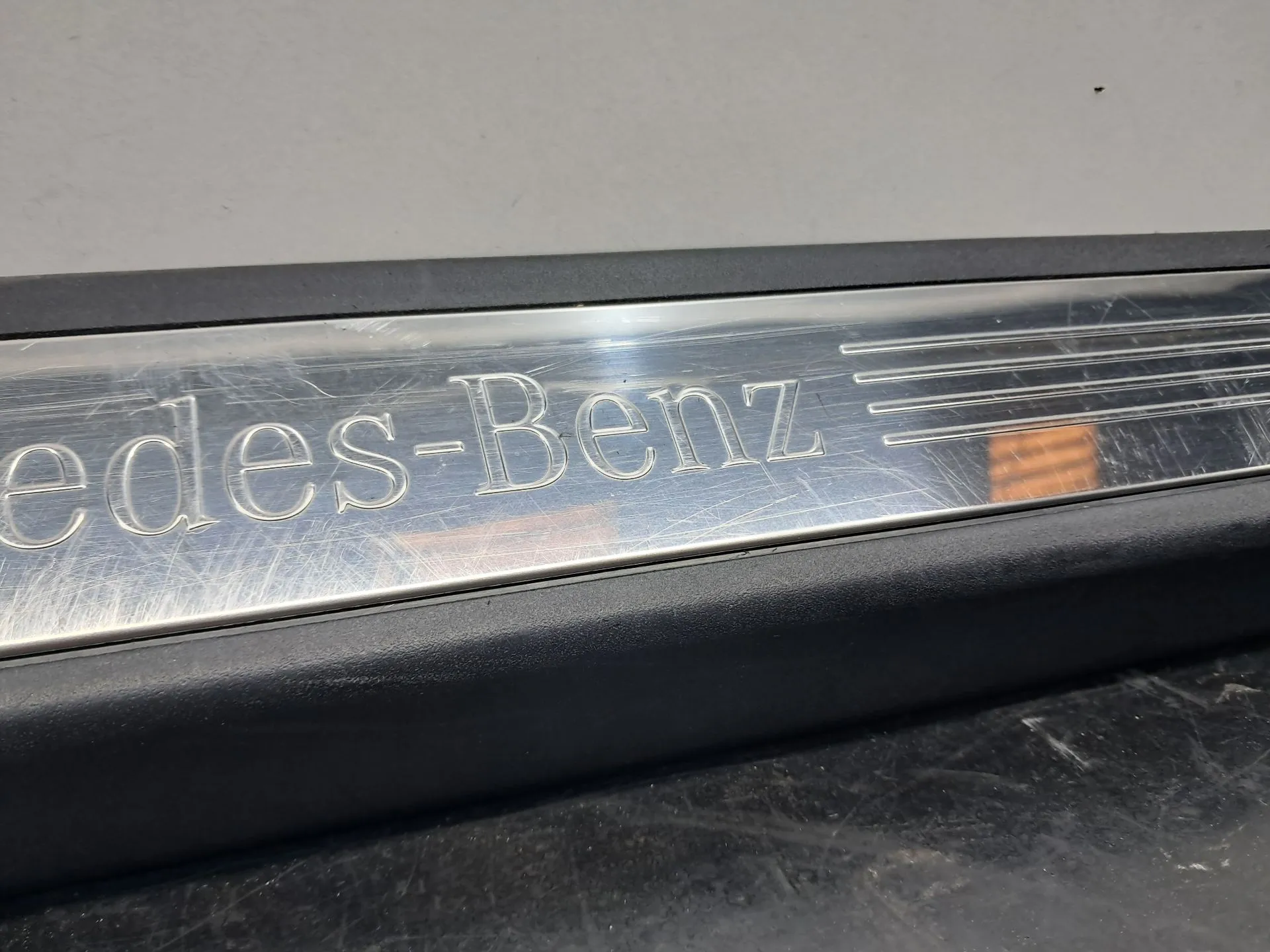 Left front door sill MERCEDES-BENZ Classe E Cabriolet (A207) Imagem-4