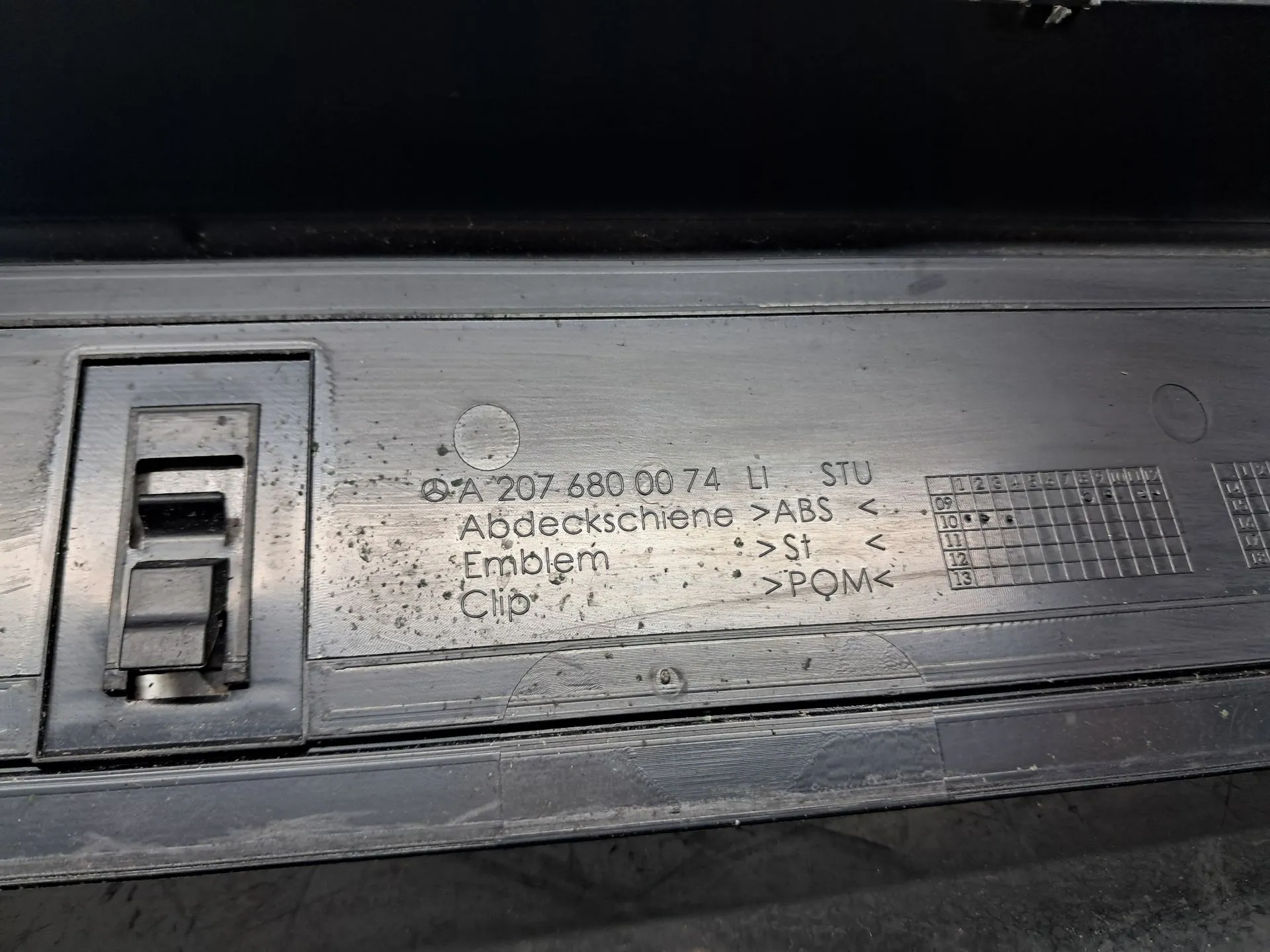 Left front door sill MERCEDES-BENZ Classe E Cabriolet (A207) Imagem-13