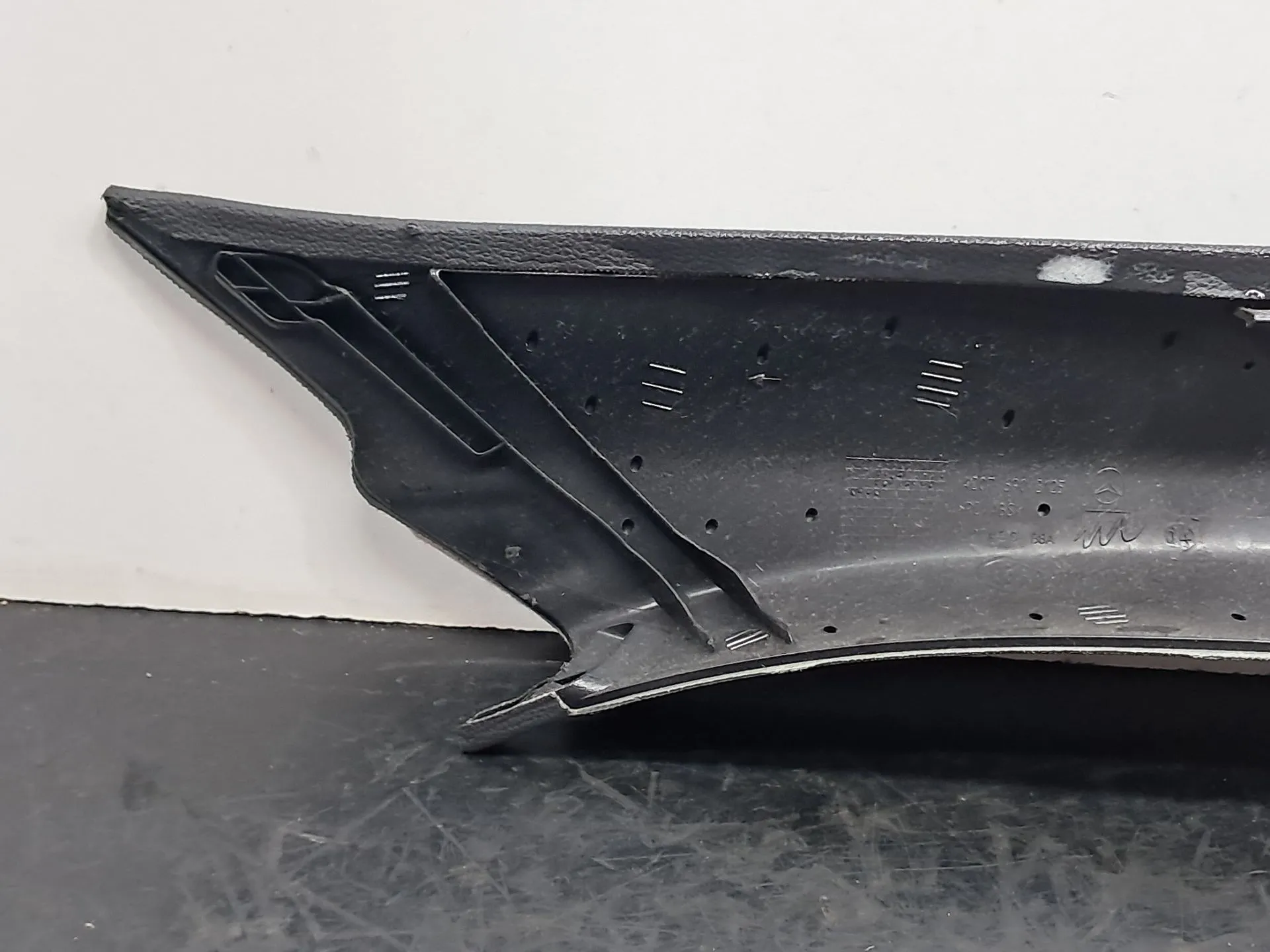 Pillar A lining left MERCEDES-BENZ Classe E Cabriolet (A207) Imagem-7