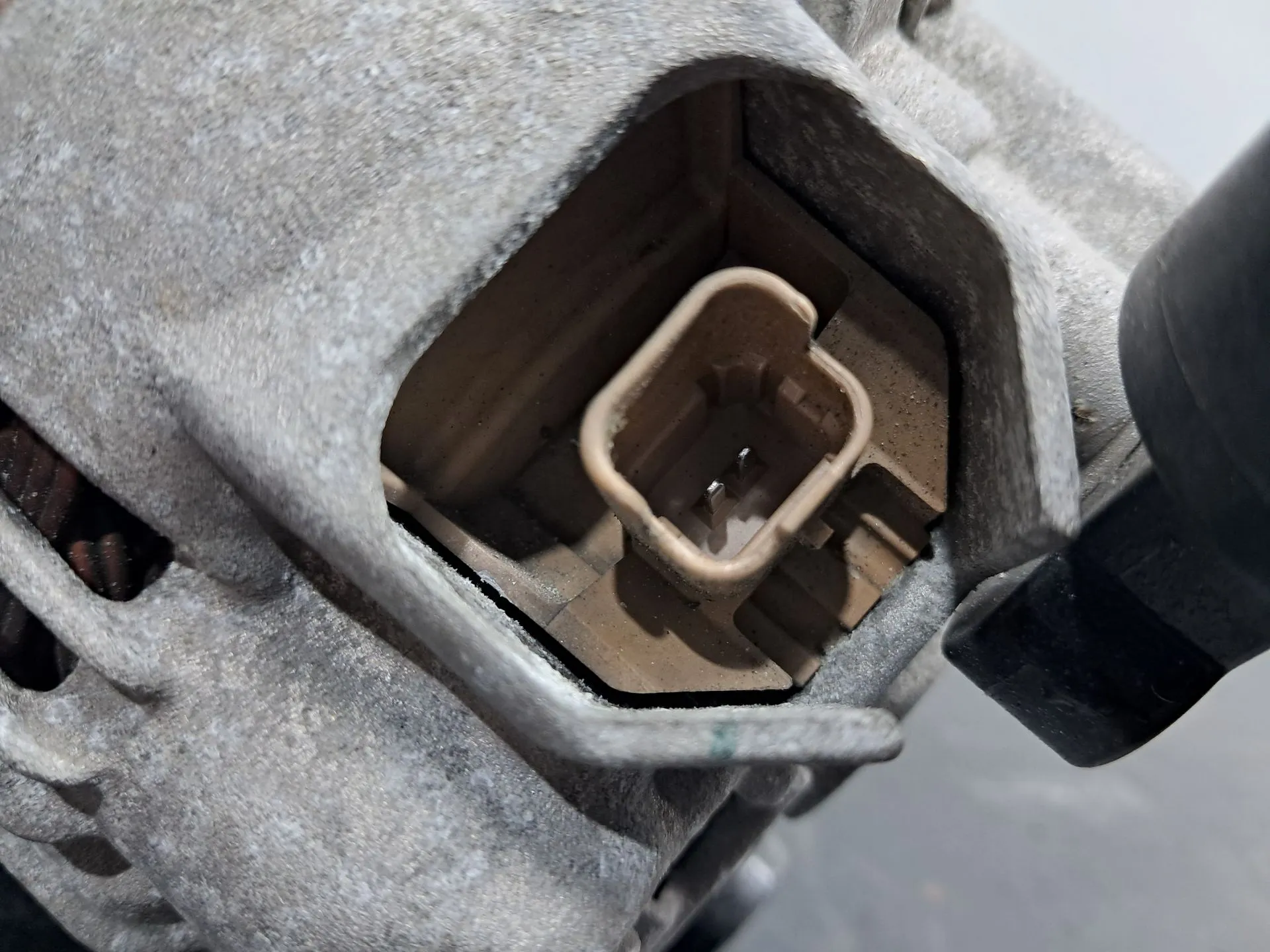 Alternador PEUGEOT 208 Imagem-3