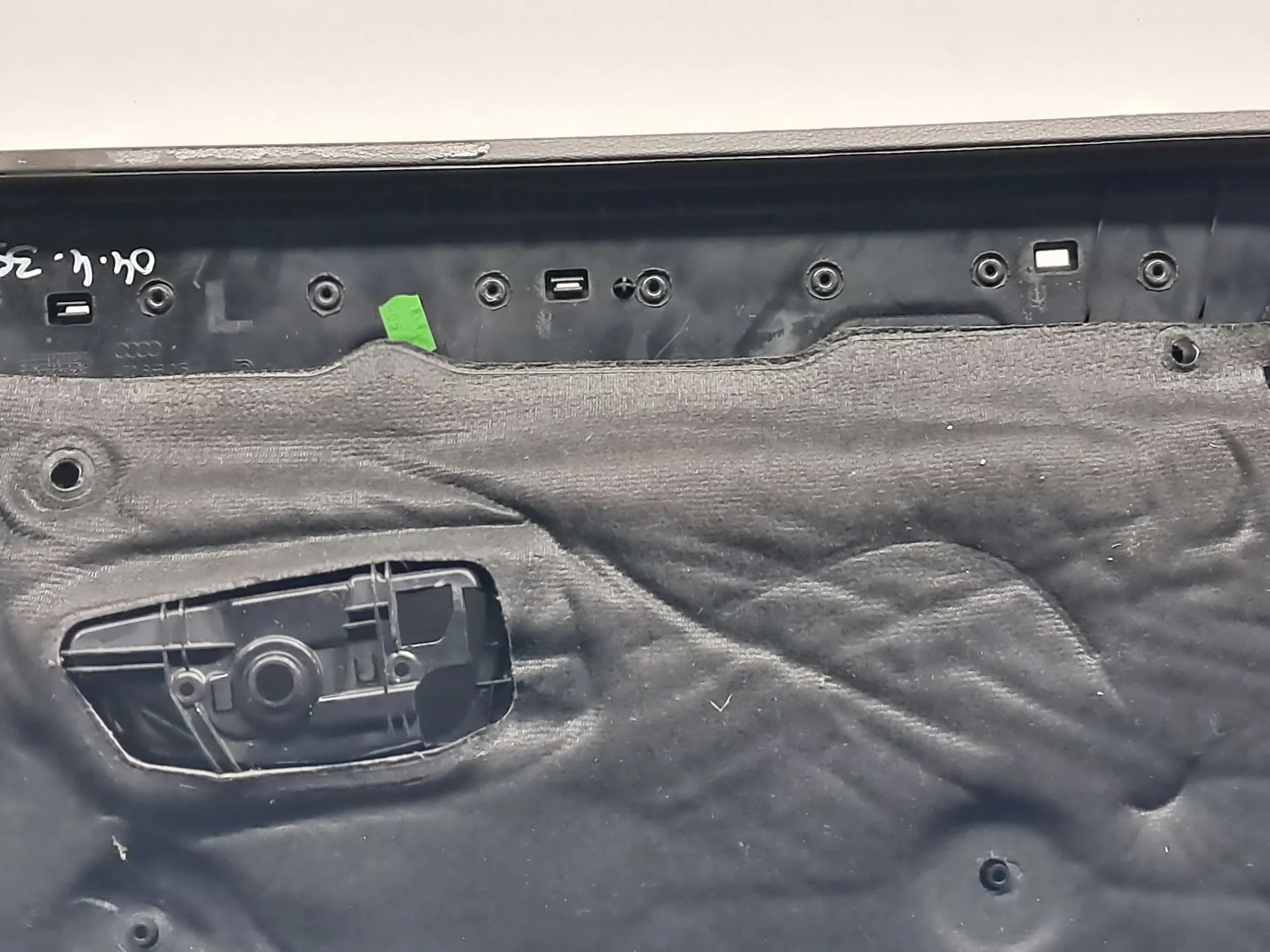 Panneau de porte avant gauche AUDI A8 (4E_) Imagem-23