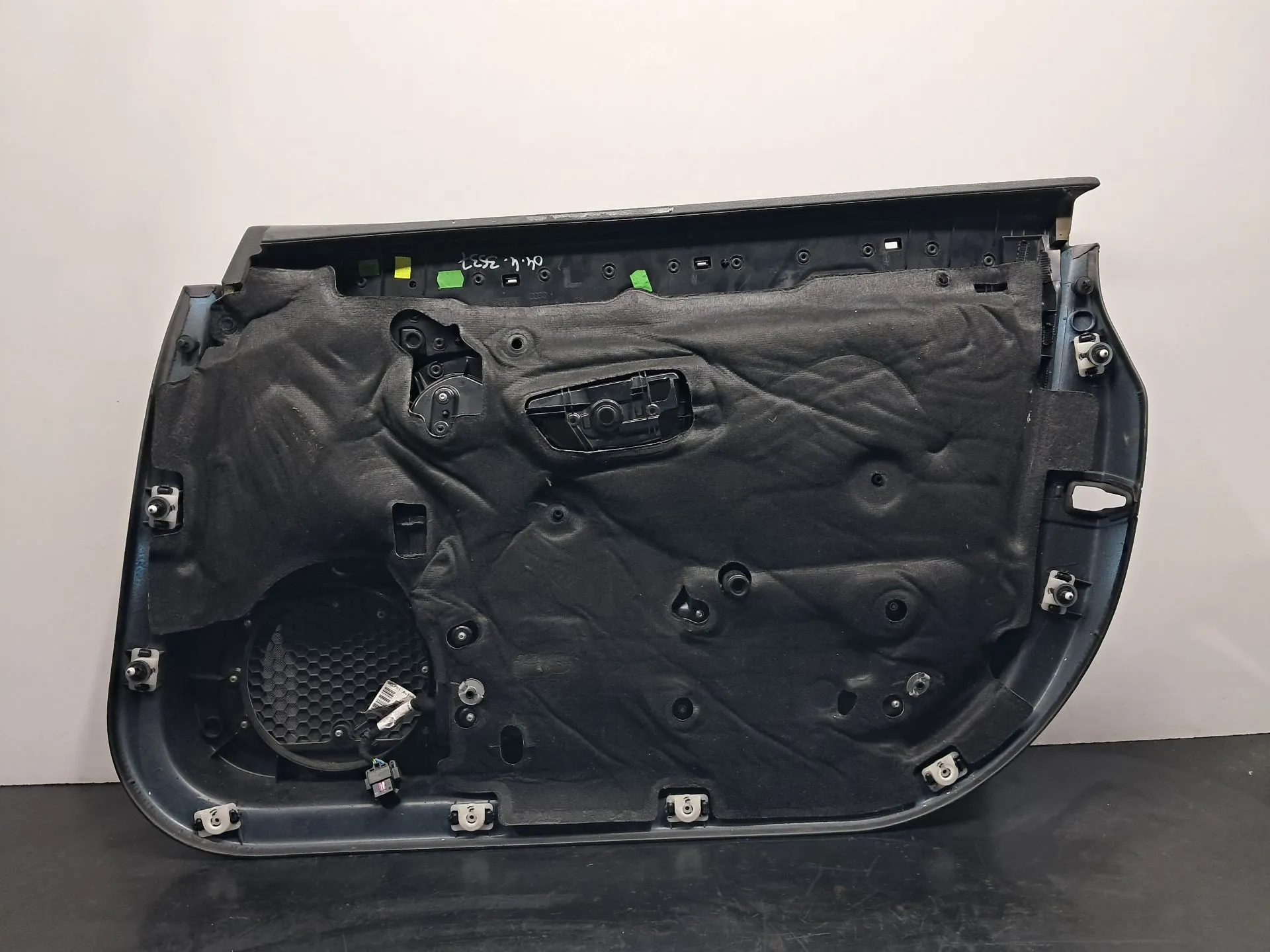 Panneau de porte avant gauche AUDI A8 (4E_) Imagem-19