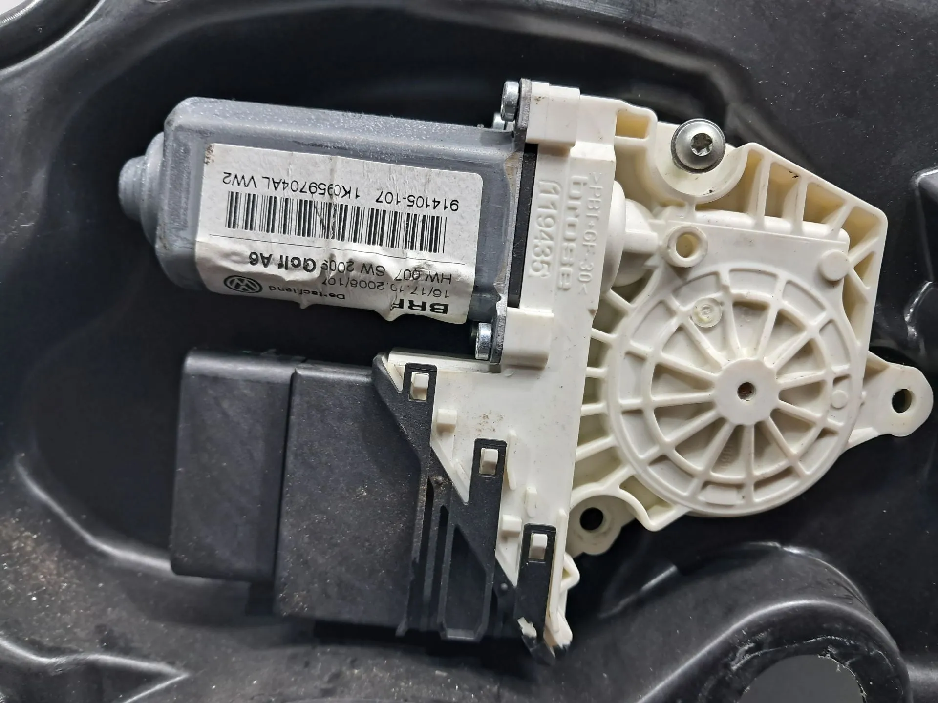 Right rear window regulator VOLKSWAGEN Golf VI (5K1) Imagem-1