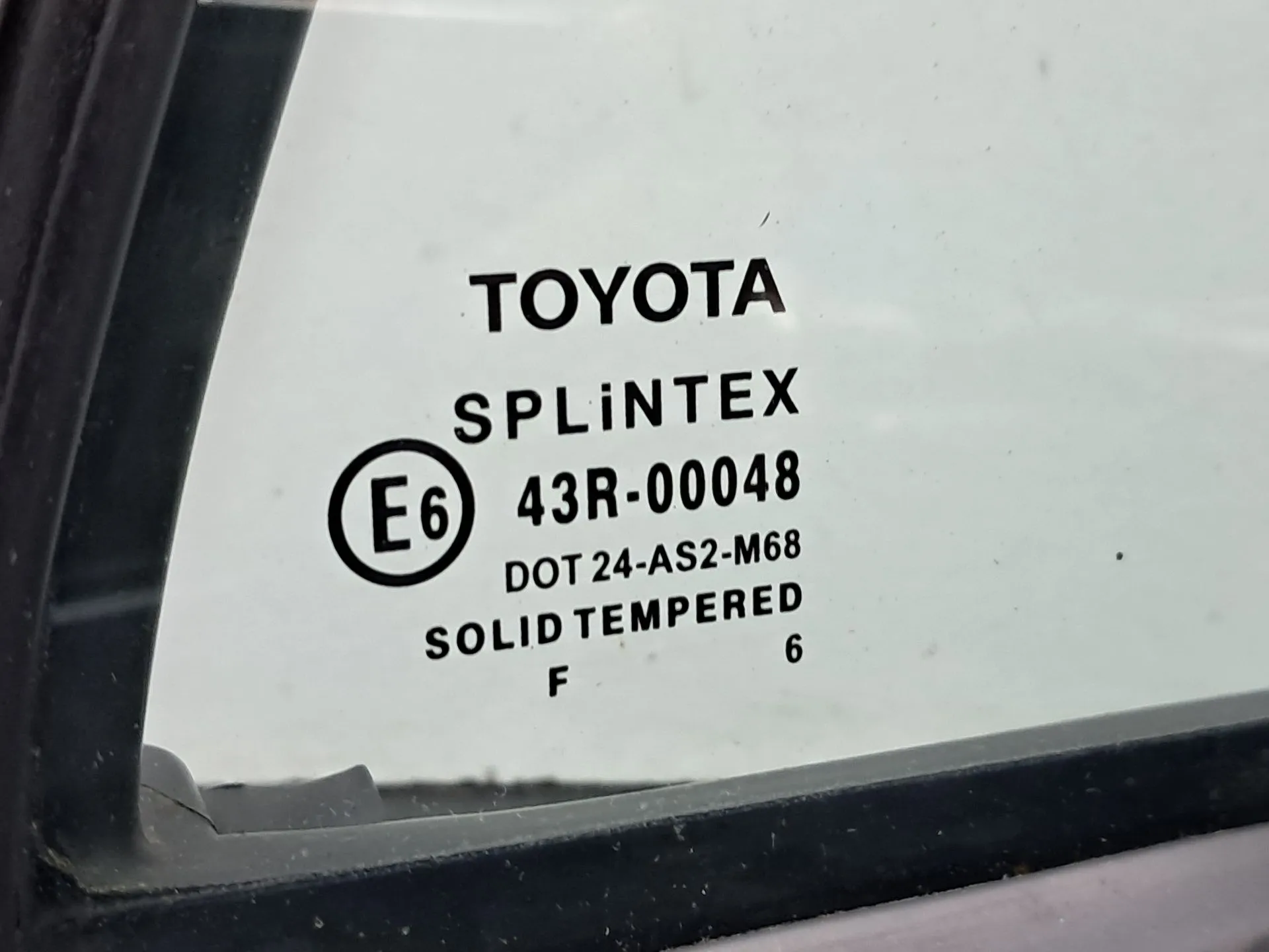 Right rear triangle window TOYOTA Corolla Hatchback (_E12_) Imagem-2