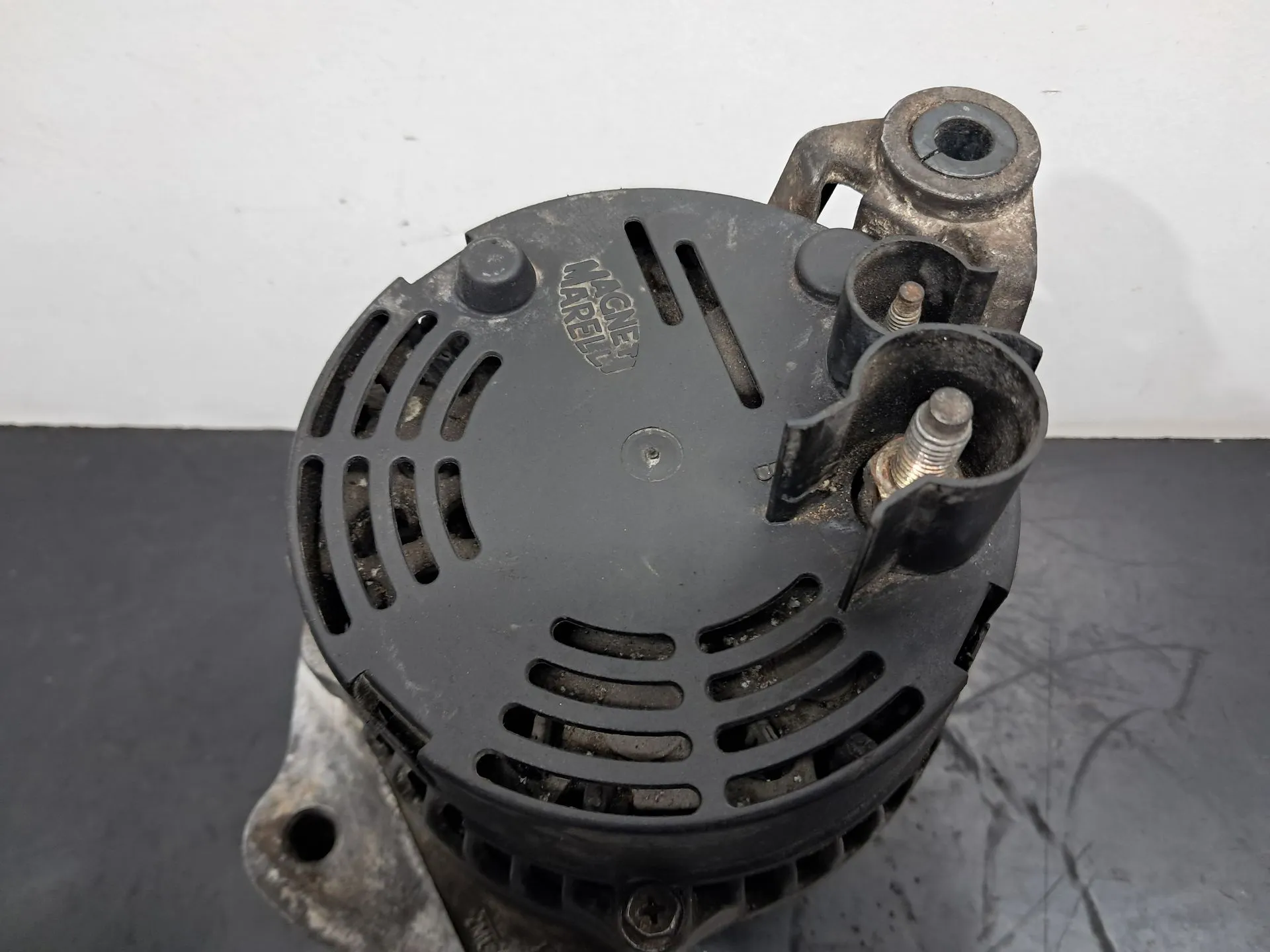 Alternador FIAT Punto (176_) Imagem-4