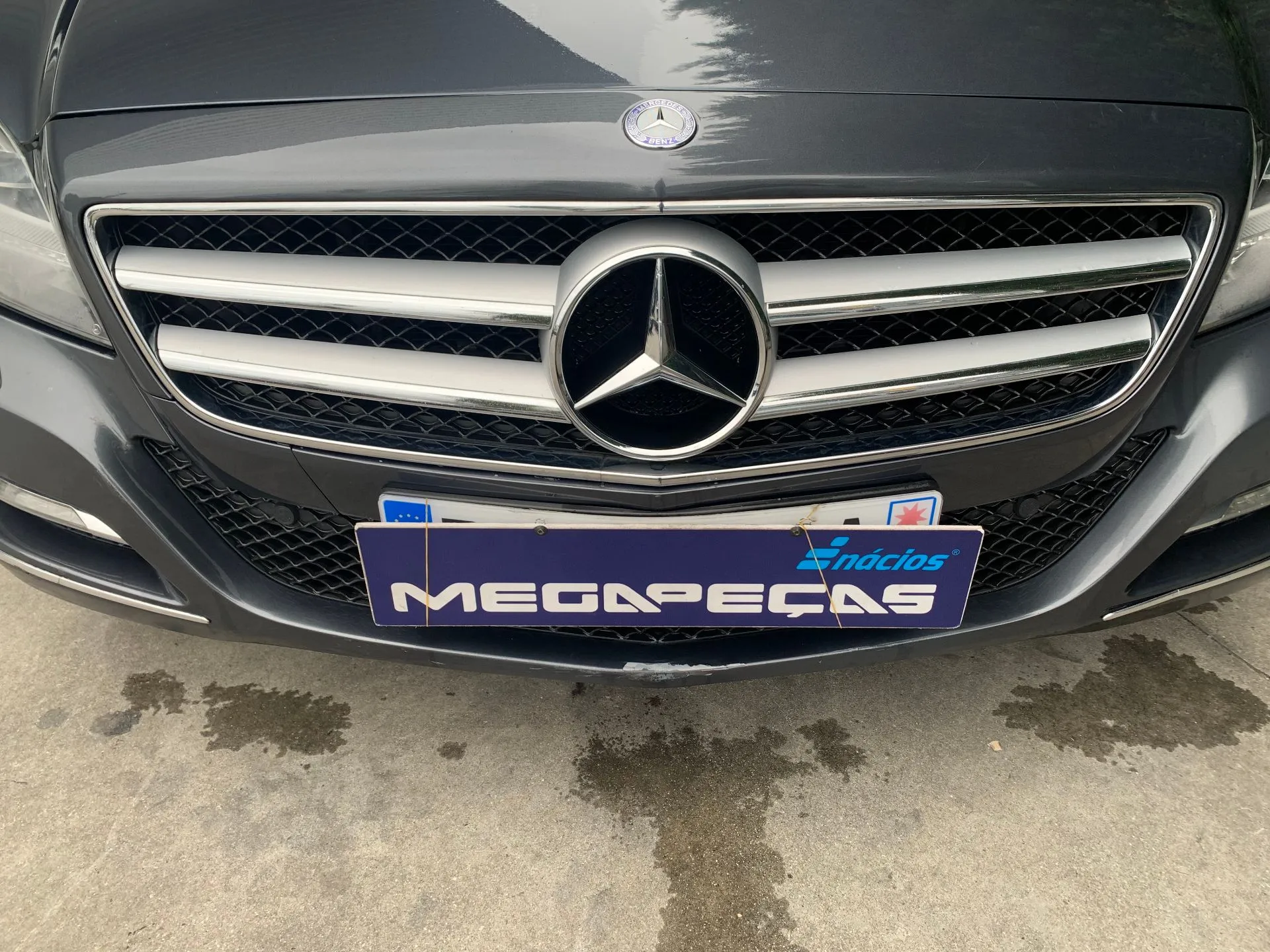 Rejilla delantera MERCEDES-BENZ CLS (C218)