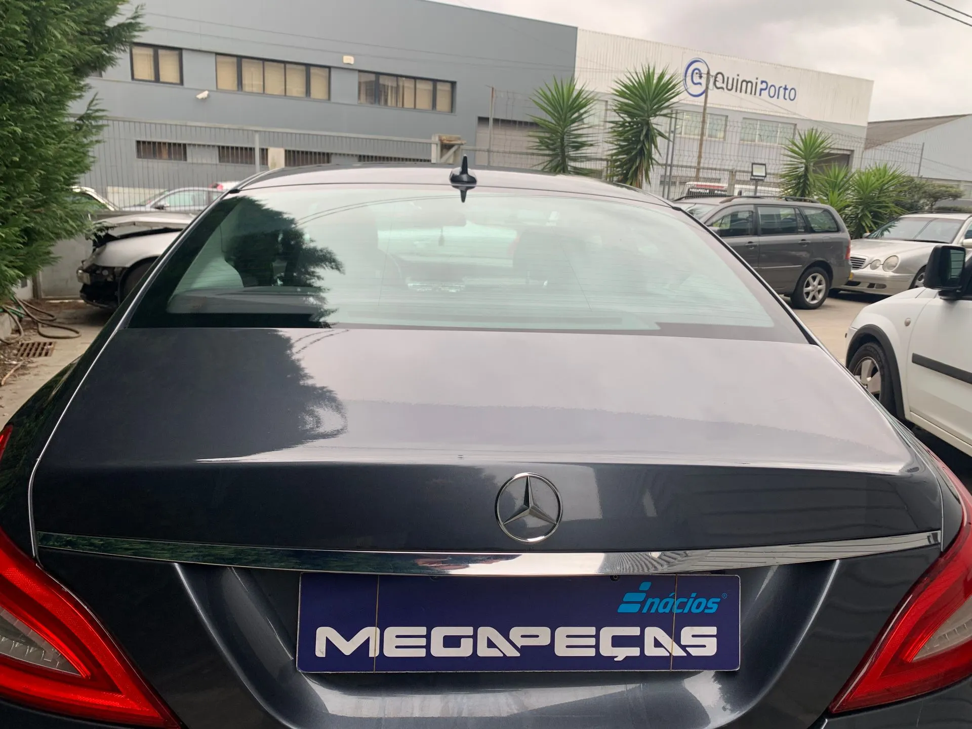 Porta / tampa da mala MERCEDES-BENZ CLS (C218)