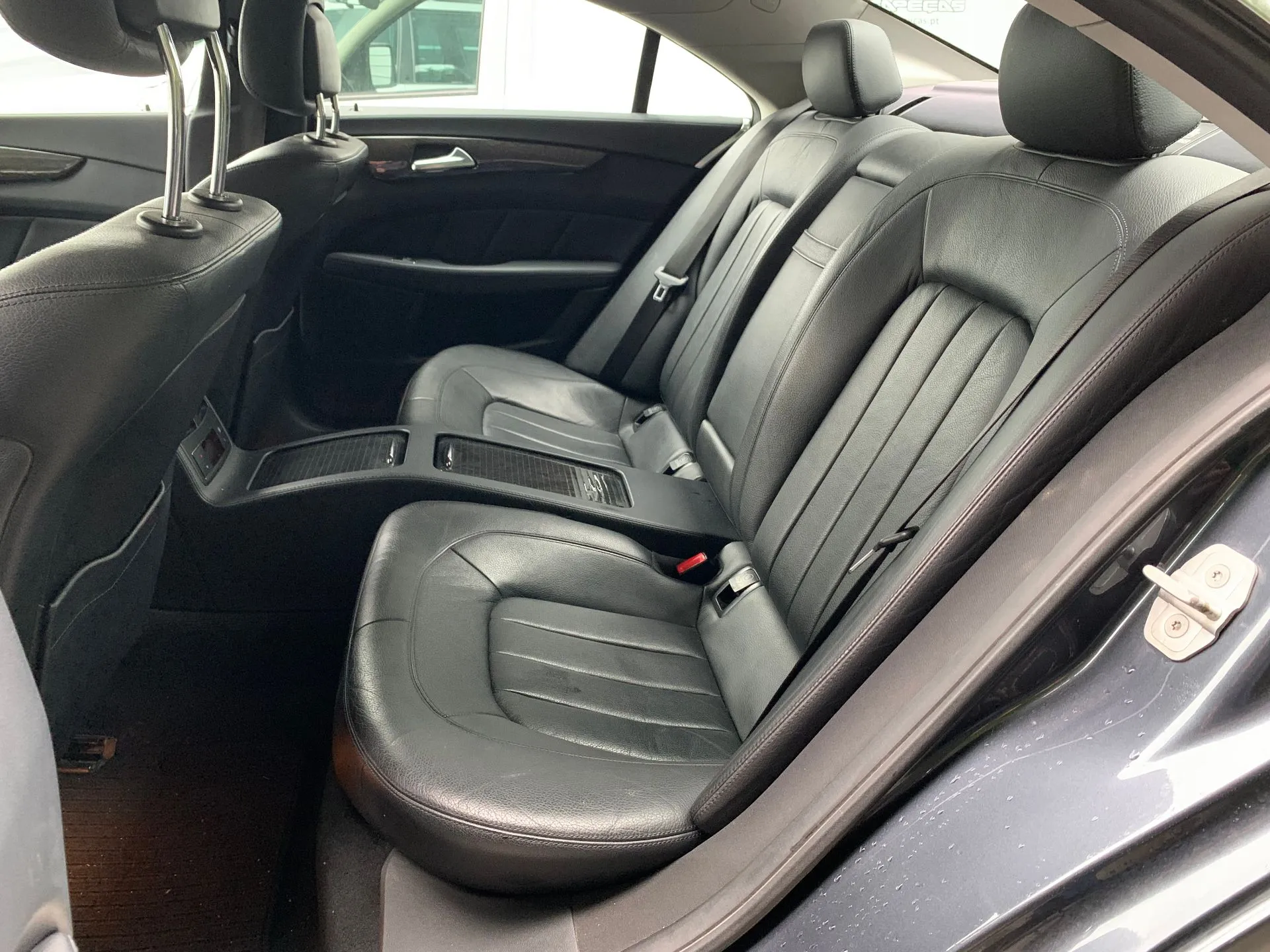 Conjunto de bancos MERCEDES-BENZ CLS (C218) Imagem-1