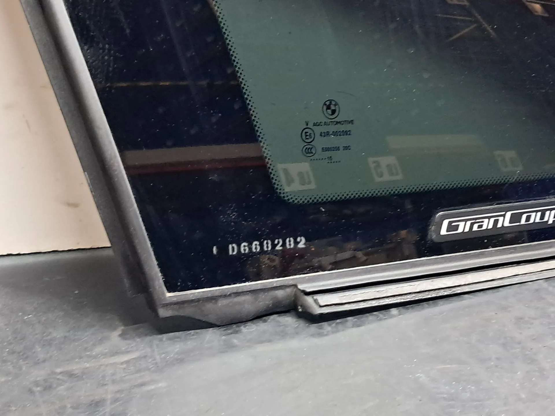 Vitre de custode arrière gauche BMW 4 Gran Coupe (F36) Imagem-1