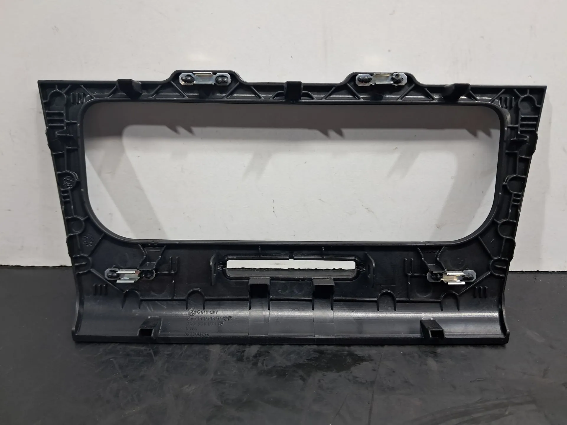 Friso / Acabamento VOLKSWAGEN Golf VI (5K1) Imagem-1