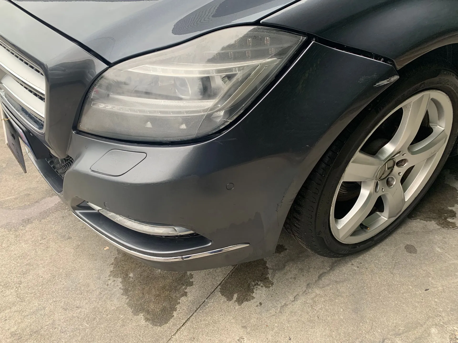 Pára-choques frente MERCEDES-BENZ CLS (C218) Imagem-2