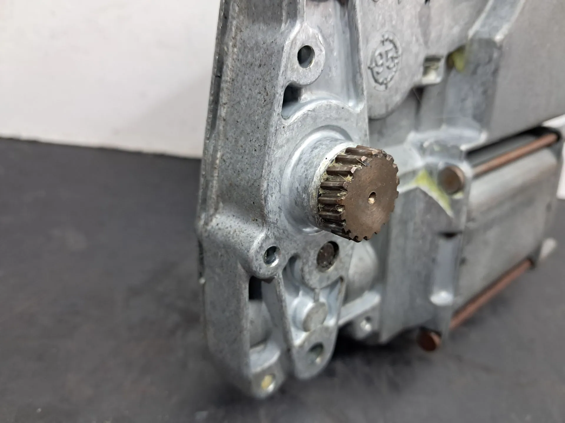 Moteur toit ouvrant VOLKSWAGEN Golf III (1H1) Imagem-4