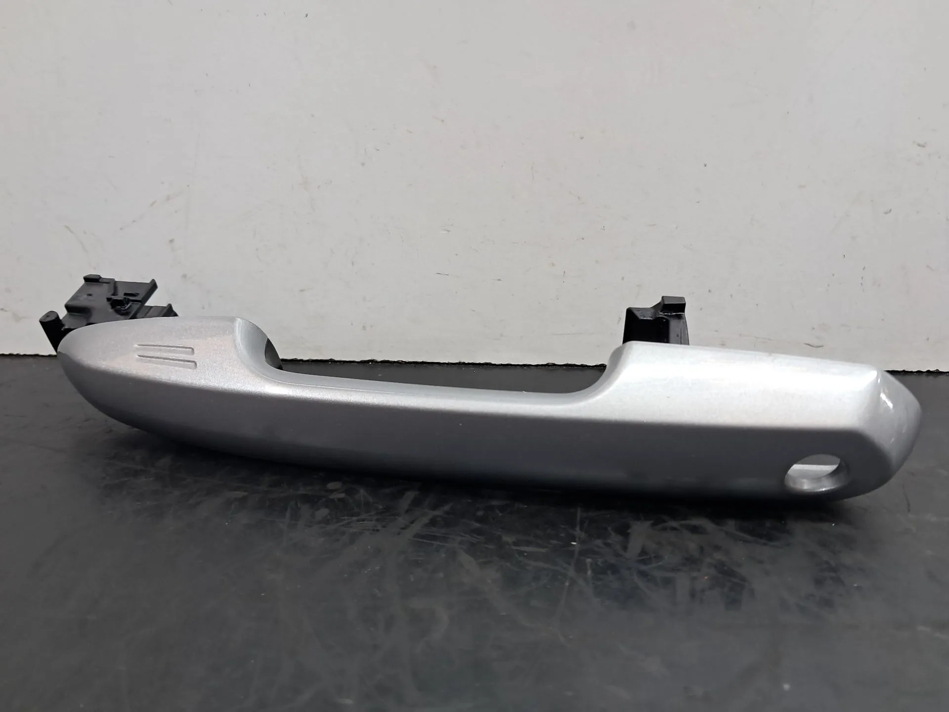 Left front door handle TOYOTA RAV4 V (_A5_, _H5_)
