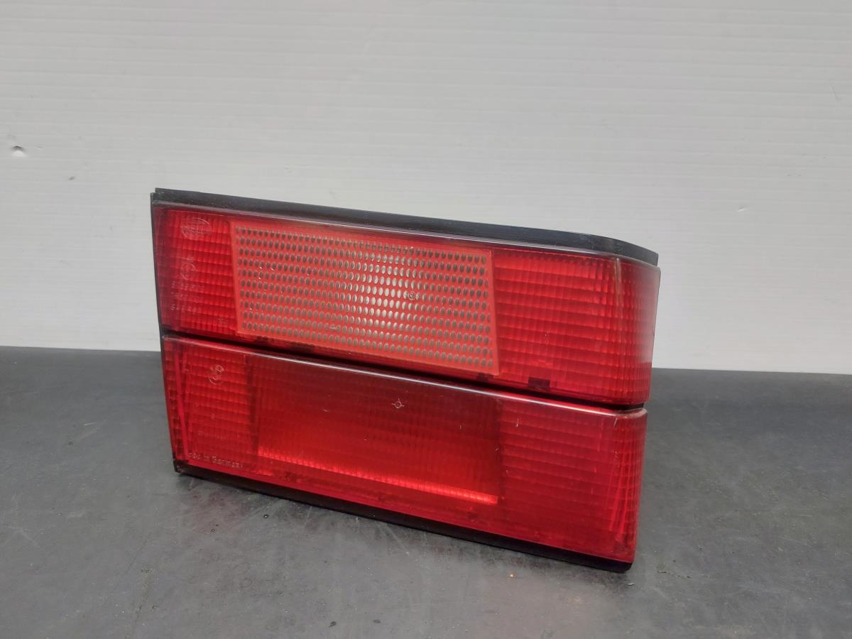 Feu de coffre Gauche BMW 5 (E34)