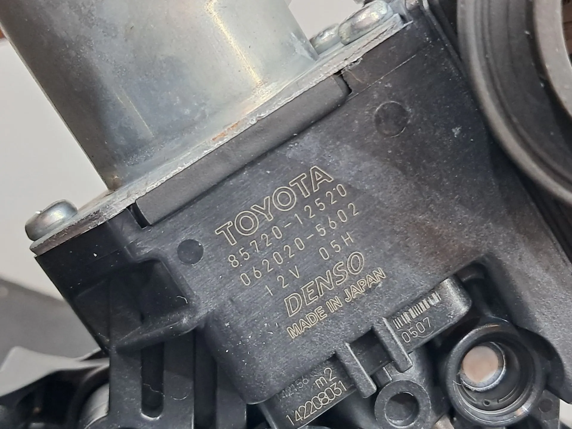 Left front window regulator TOYOTA RAV4 V (_A5_, _H5_) Imagem-5