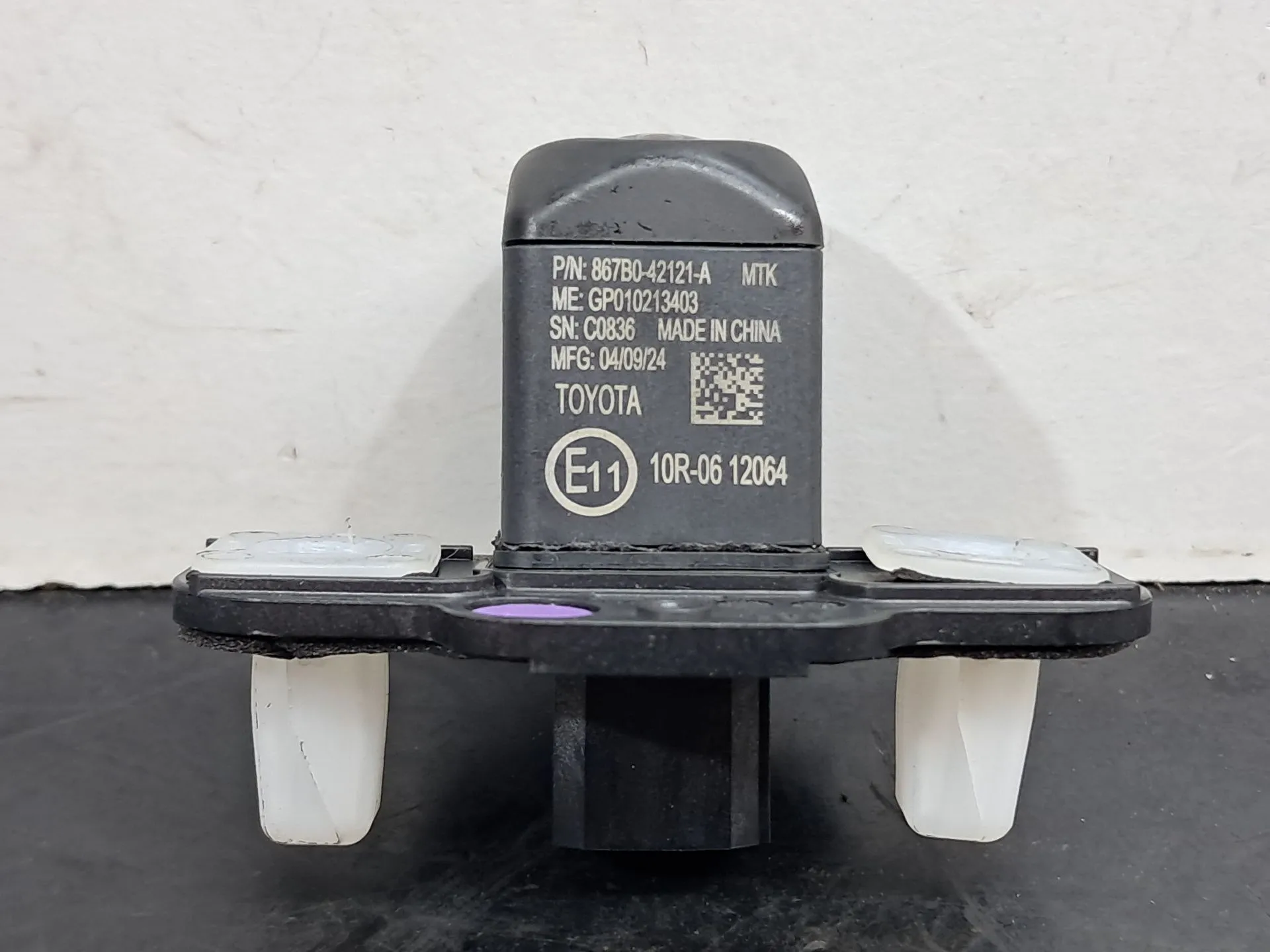 Câmera traseira TOYOTA RAV4 V (_A5_, _H5_) Imagem-2