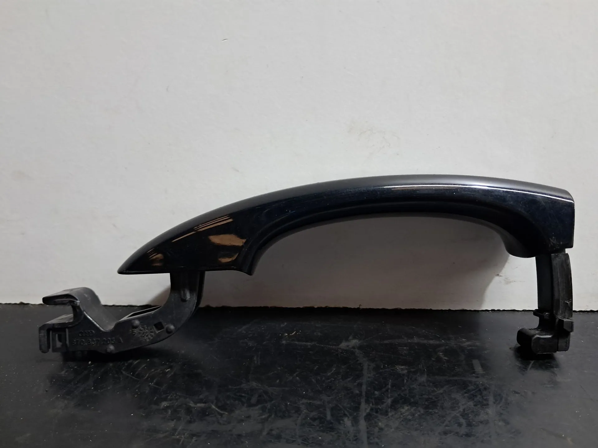Poignée de porte avant gauche AUDI Q5 (8R) Imagem-1