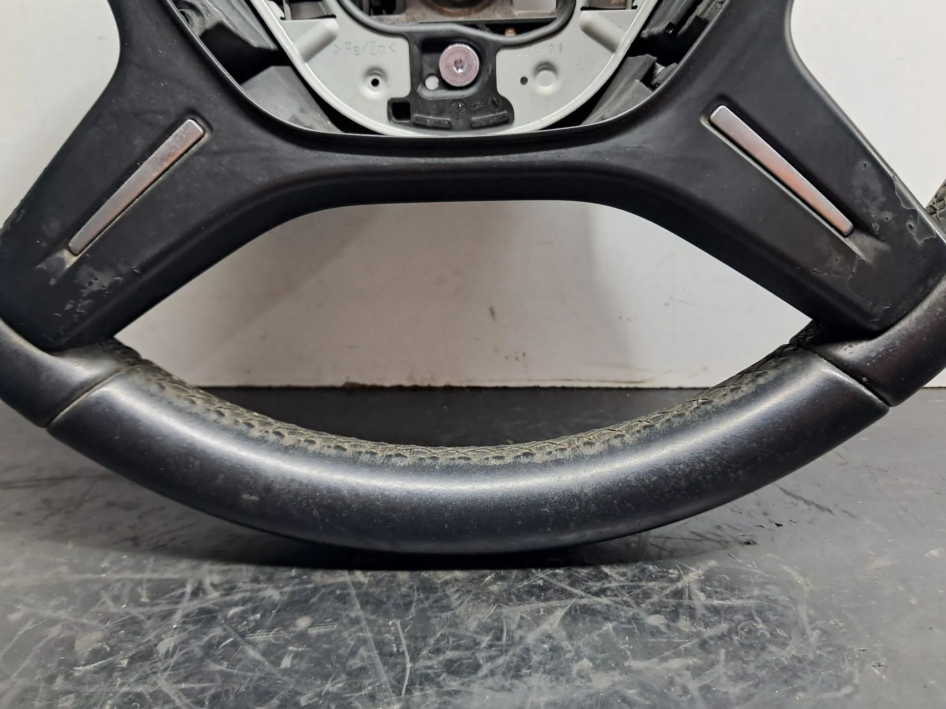Volante MERCEDES-BENZ Classe C (W204) Imagem-1