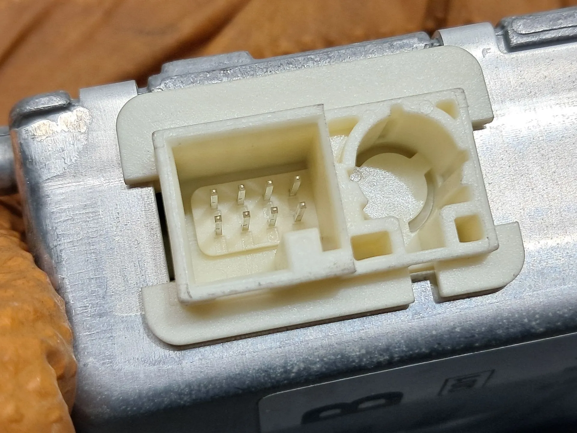 Câmera frontal MERCEDES-BENZ Classe C (W204) Imagem-4