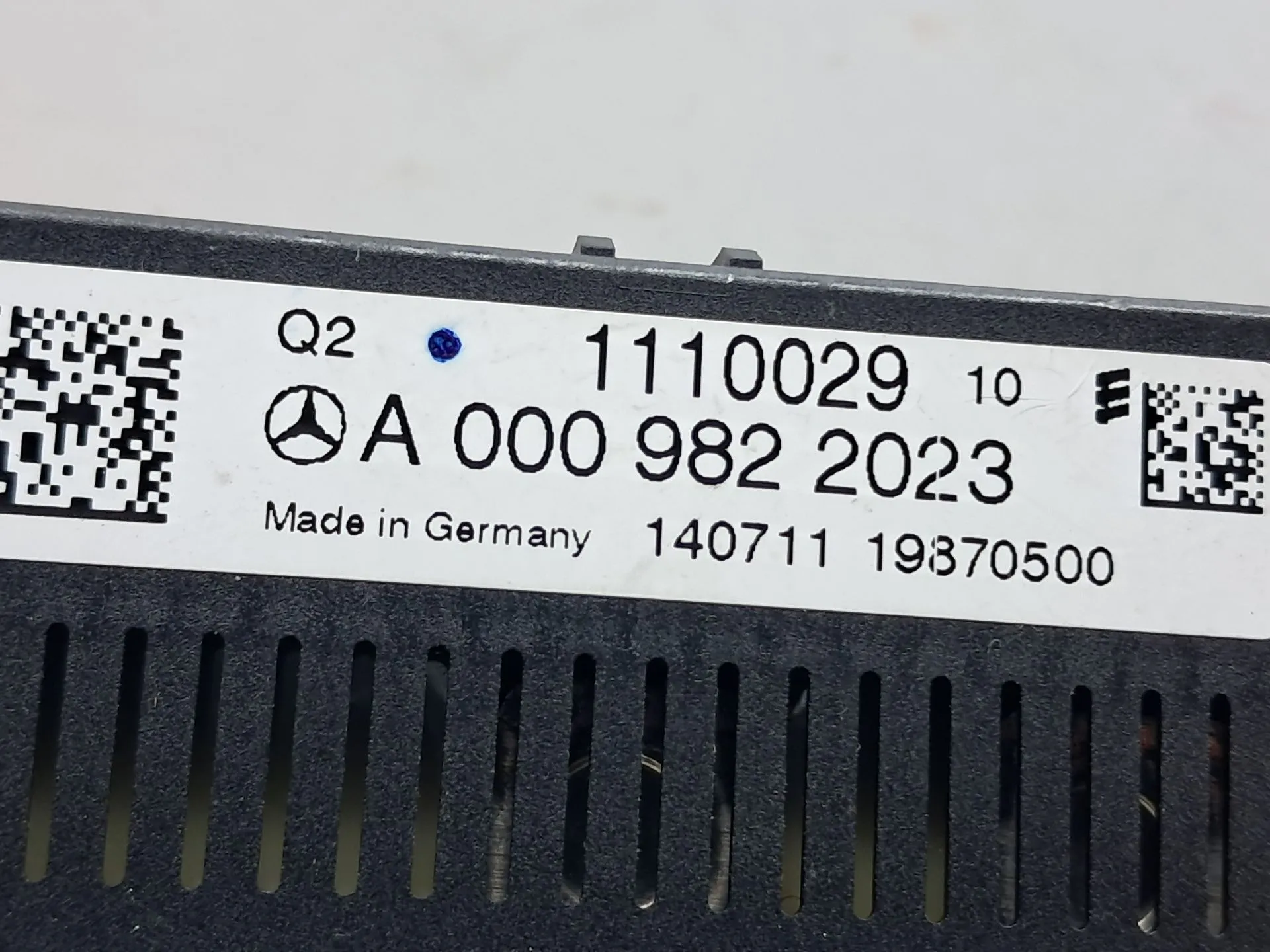 Módulo de bateria MERCEDES-BENZ Classe C (W204) Imagem-1