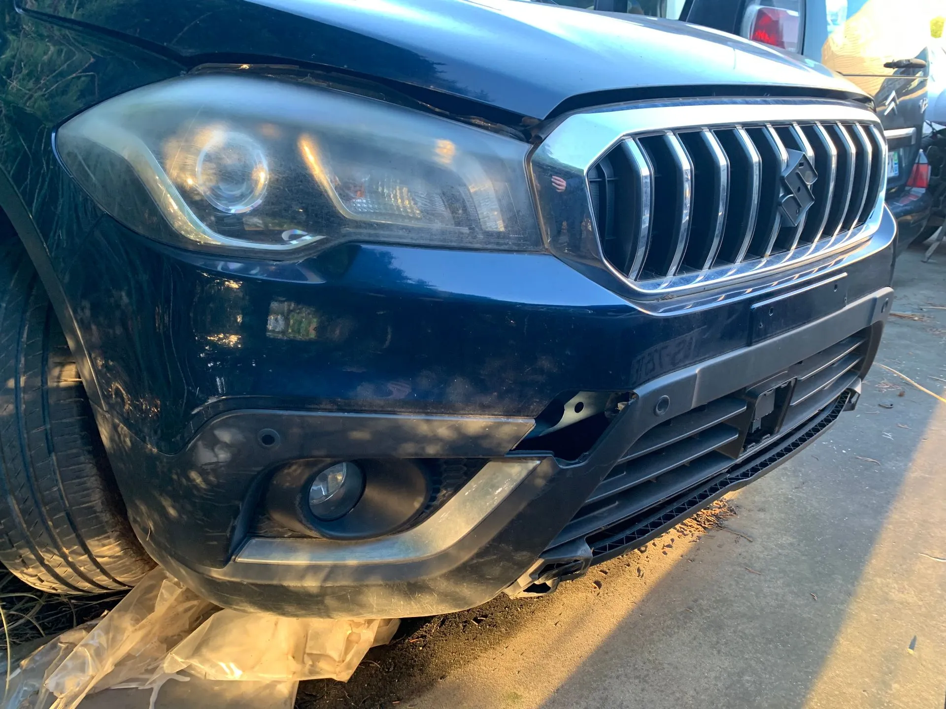 Pára-choques frente SUZUKI SX4 S-Cross (JY) Imagem-1